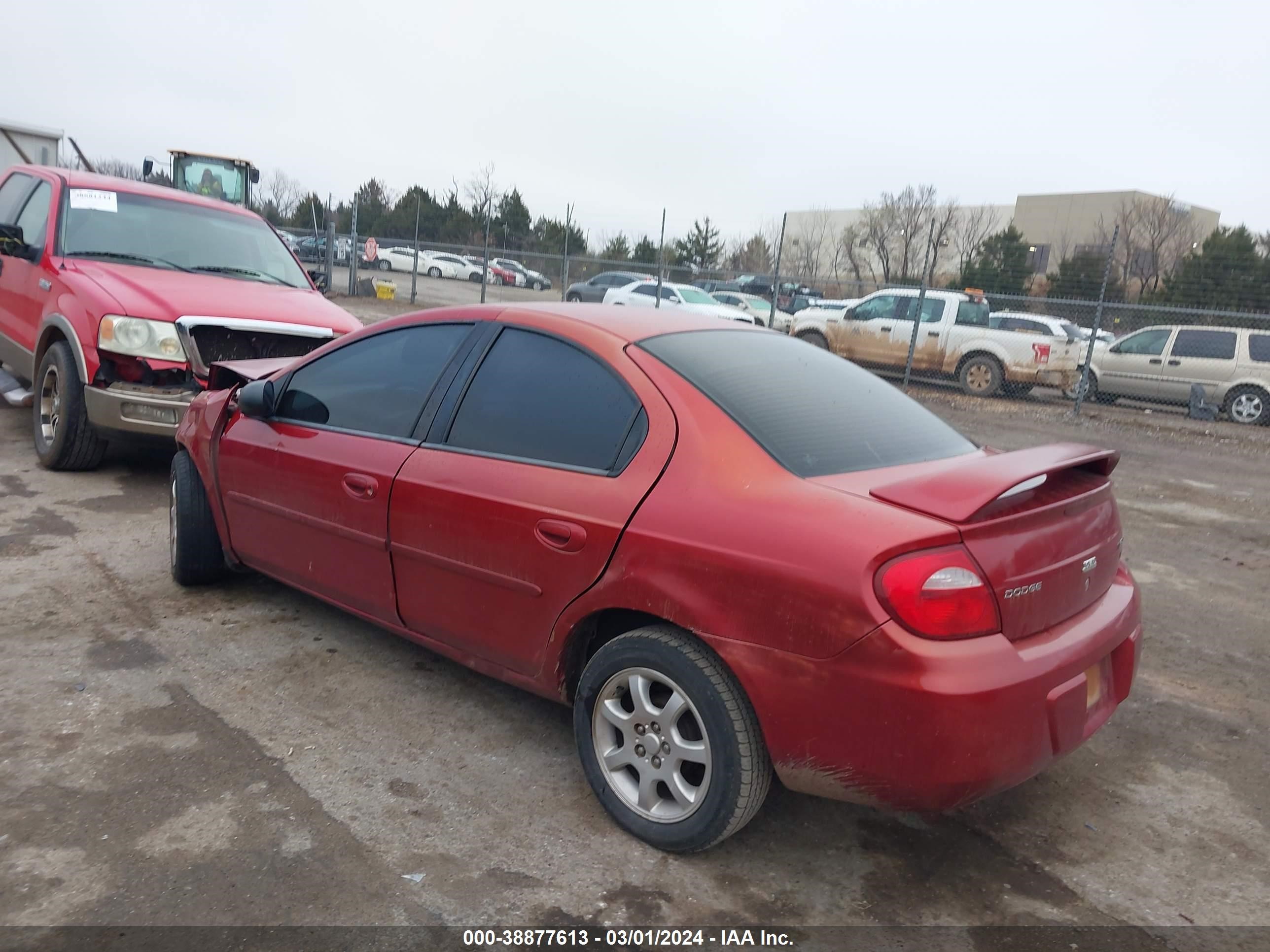 Photo 2 VIN: 1B3ES56C64D504891 - DODGE NEON 