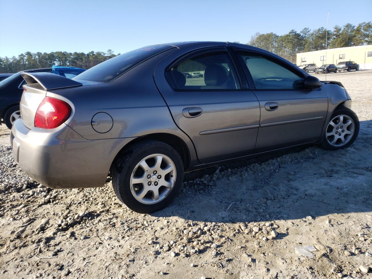 Photo 2 VIN: 1B3ES56CX3D175790 - DODGE NEON 