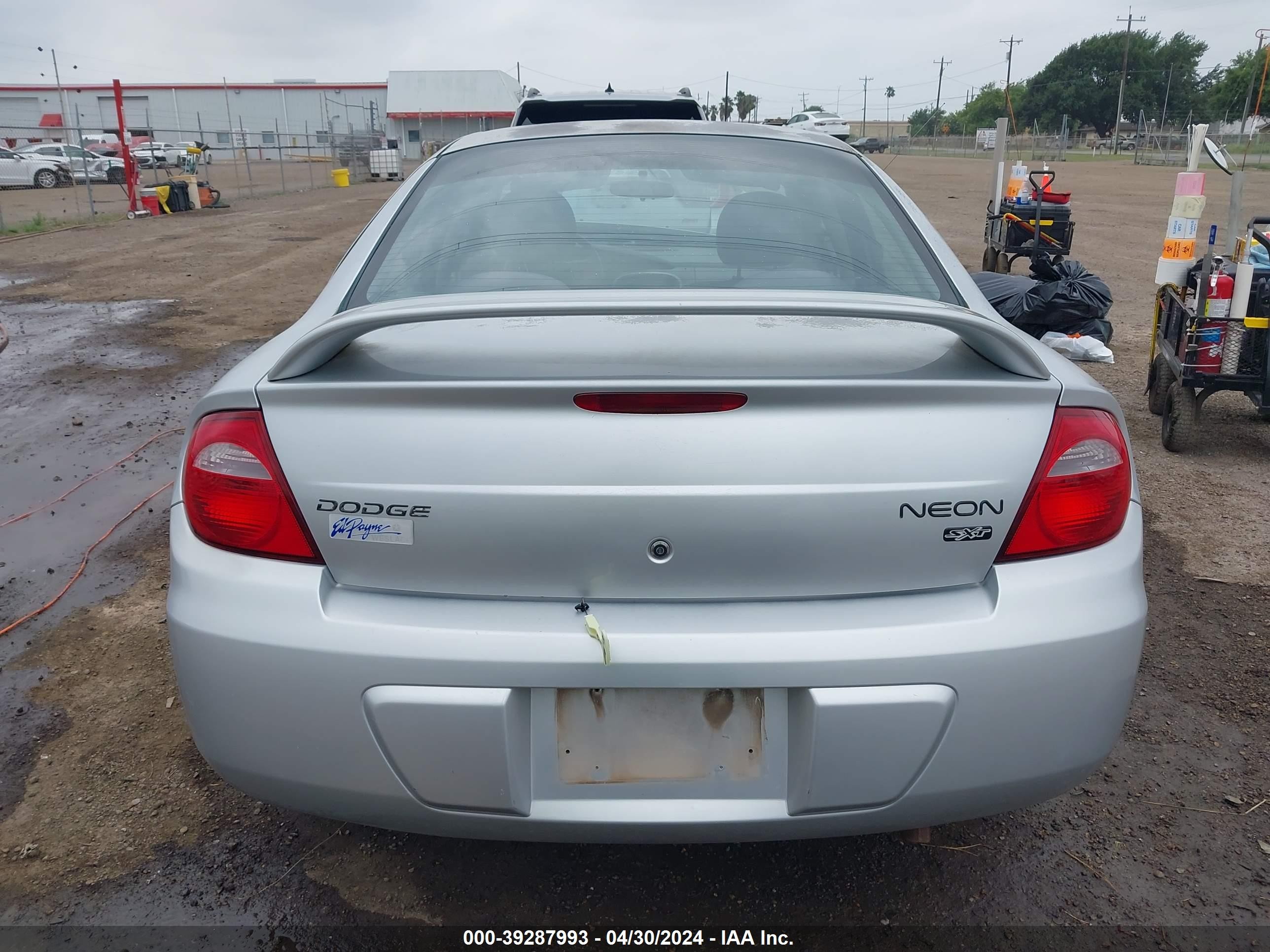 Photo 15 VIN: 1B3ES56CX4D521807 - DODGE NEON 