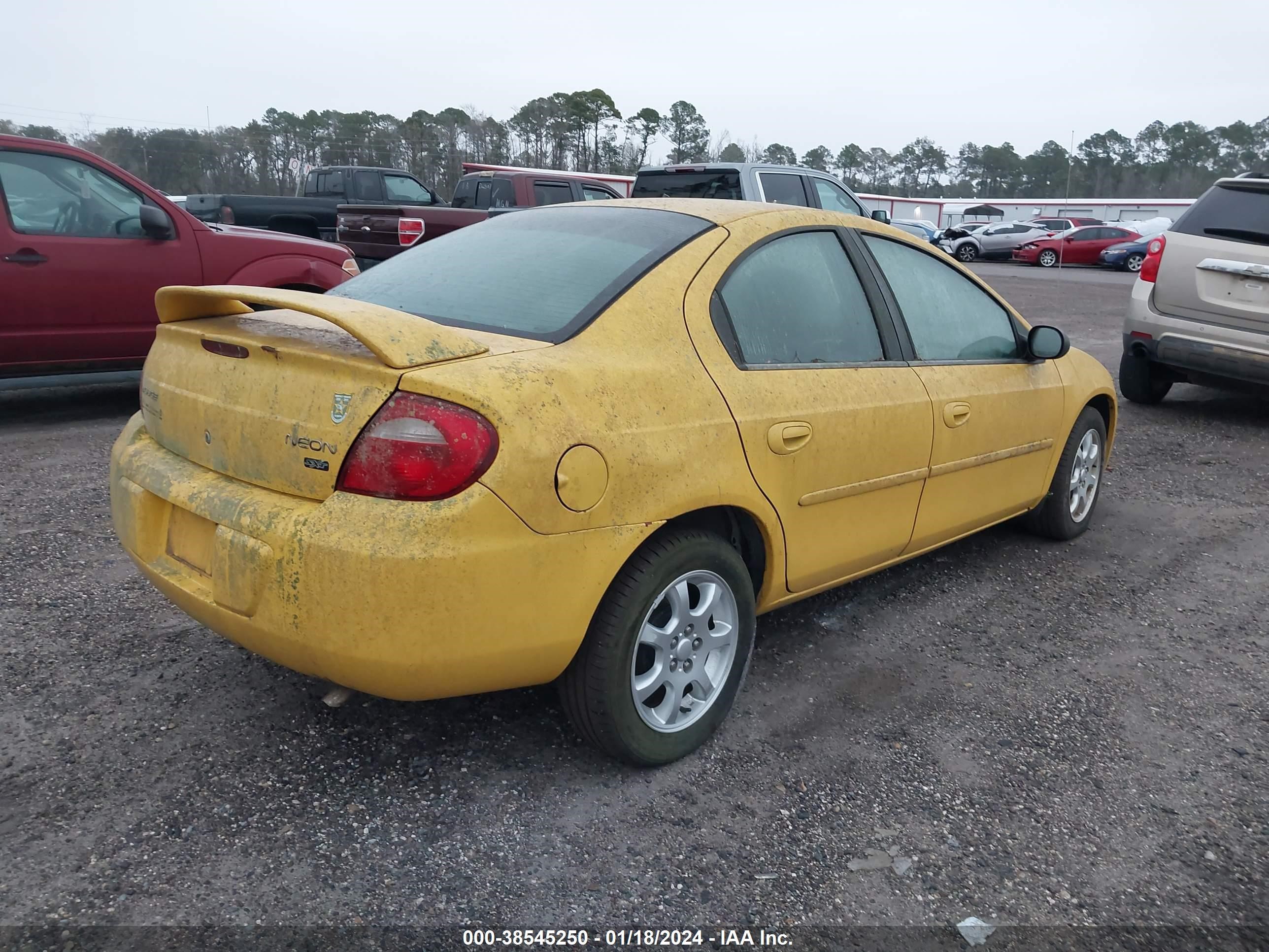 Photo 3 VIN: 1B3ES56CX4D627156 - DODGE NEON 