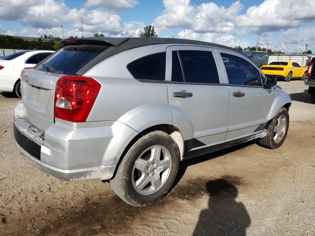 Photo 2 VIN: 1B3HB28B27D177894 - DODGE CALIBER 