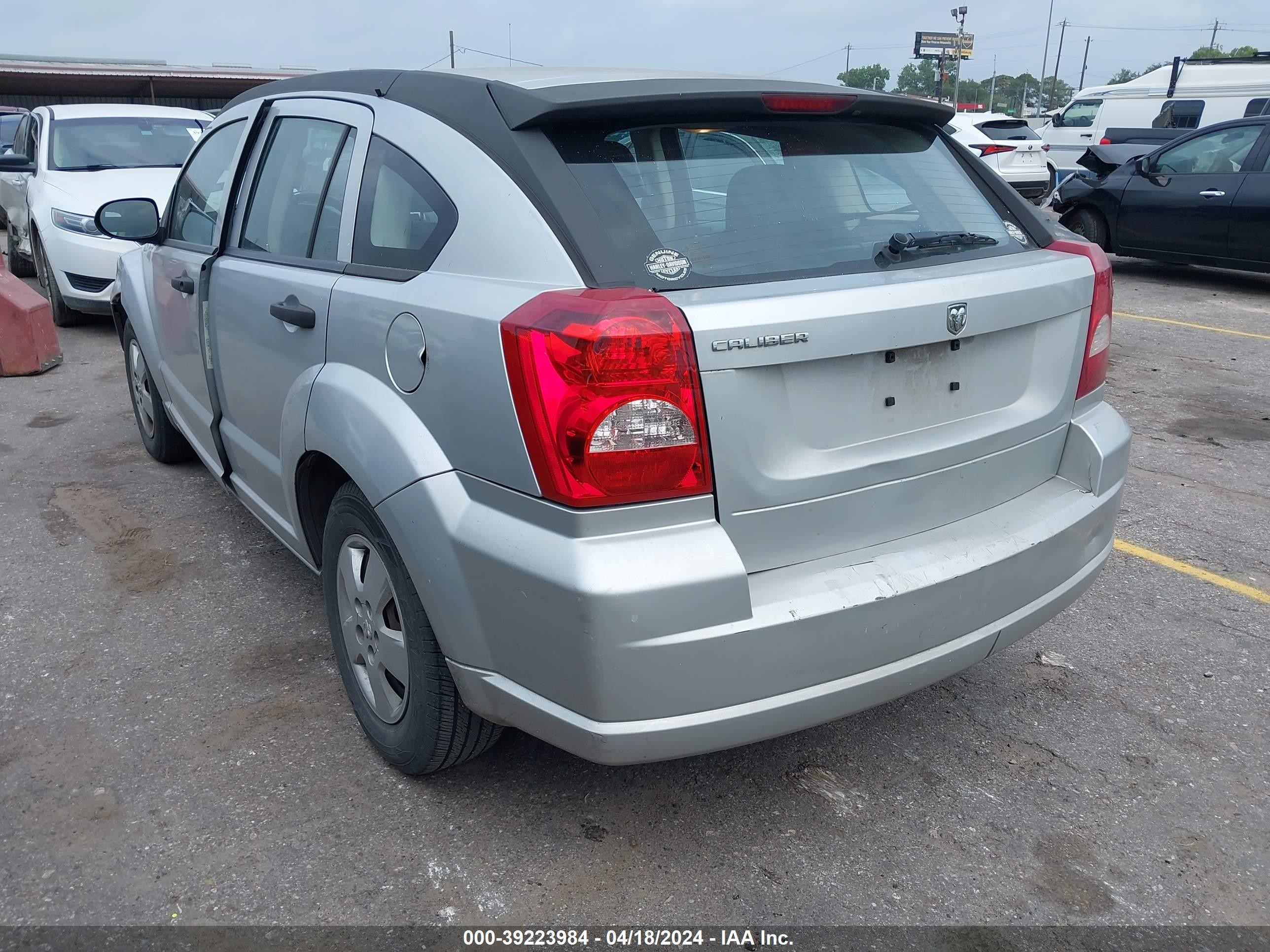 Photo 2 VIN: 1B3HB28B28D541605 - DODGE CALIBER 