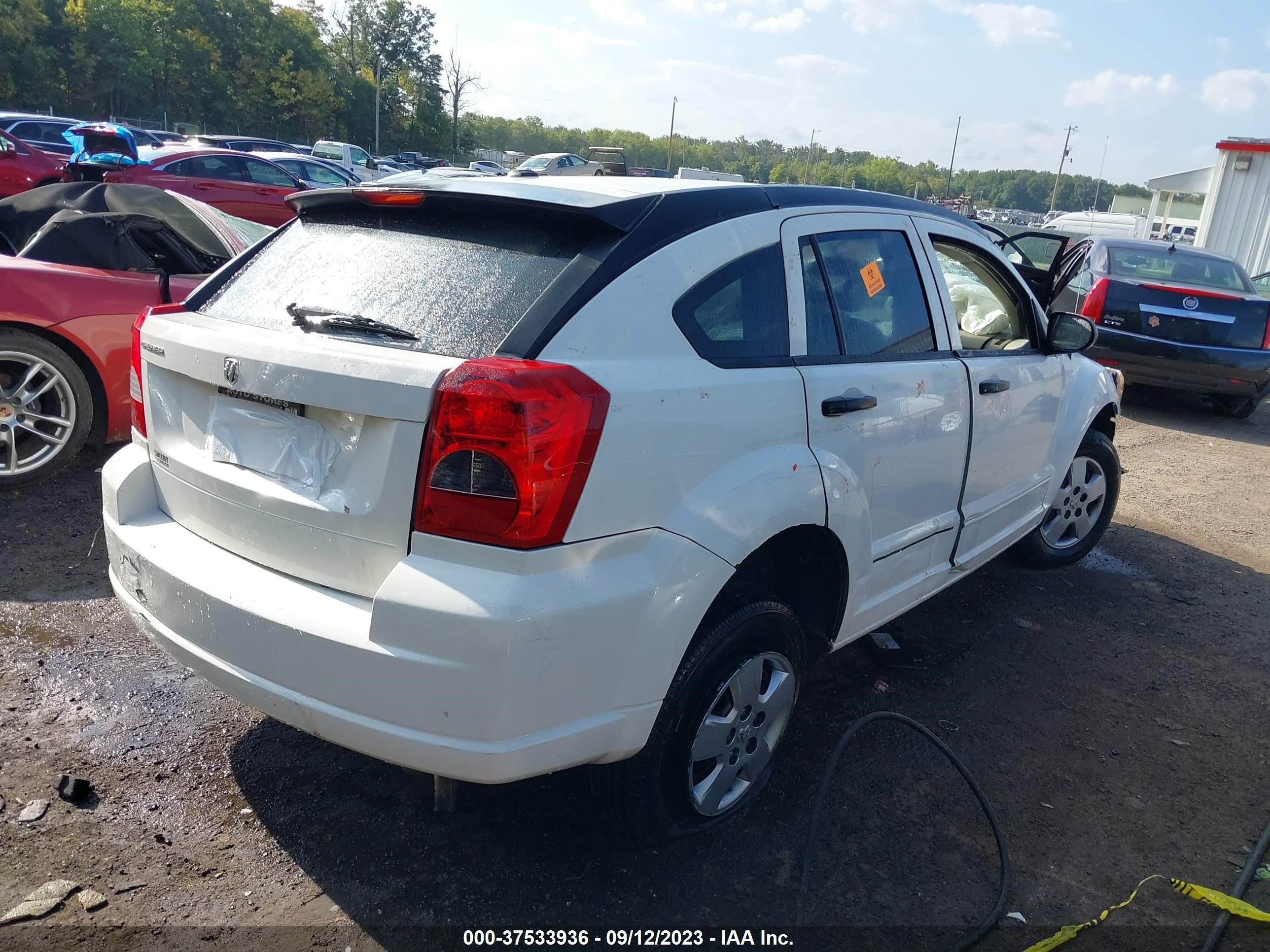 Photo 3 VIN: 1B3HB28B68D673766 - DODGE CALIBER 