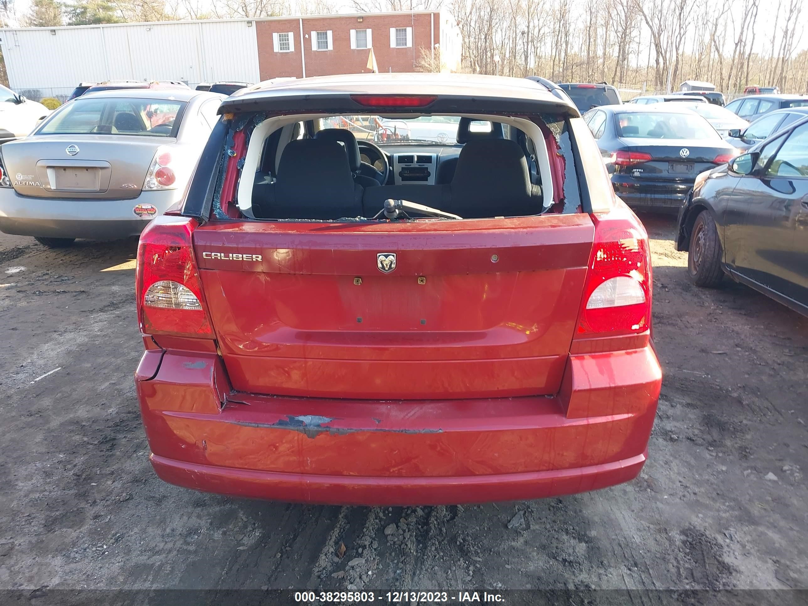 Photo 5 VIN: 1B3HB28B68D684394 - DODGE CALIBER 