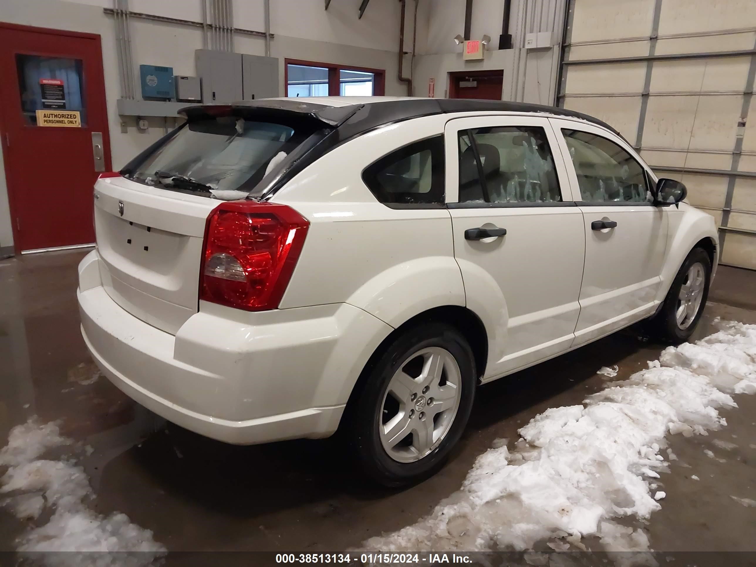 Photo 3 VIN: 1B3HB28C88D659716 - DODGE CALIBER 