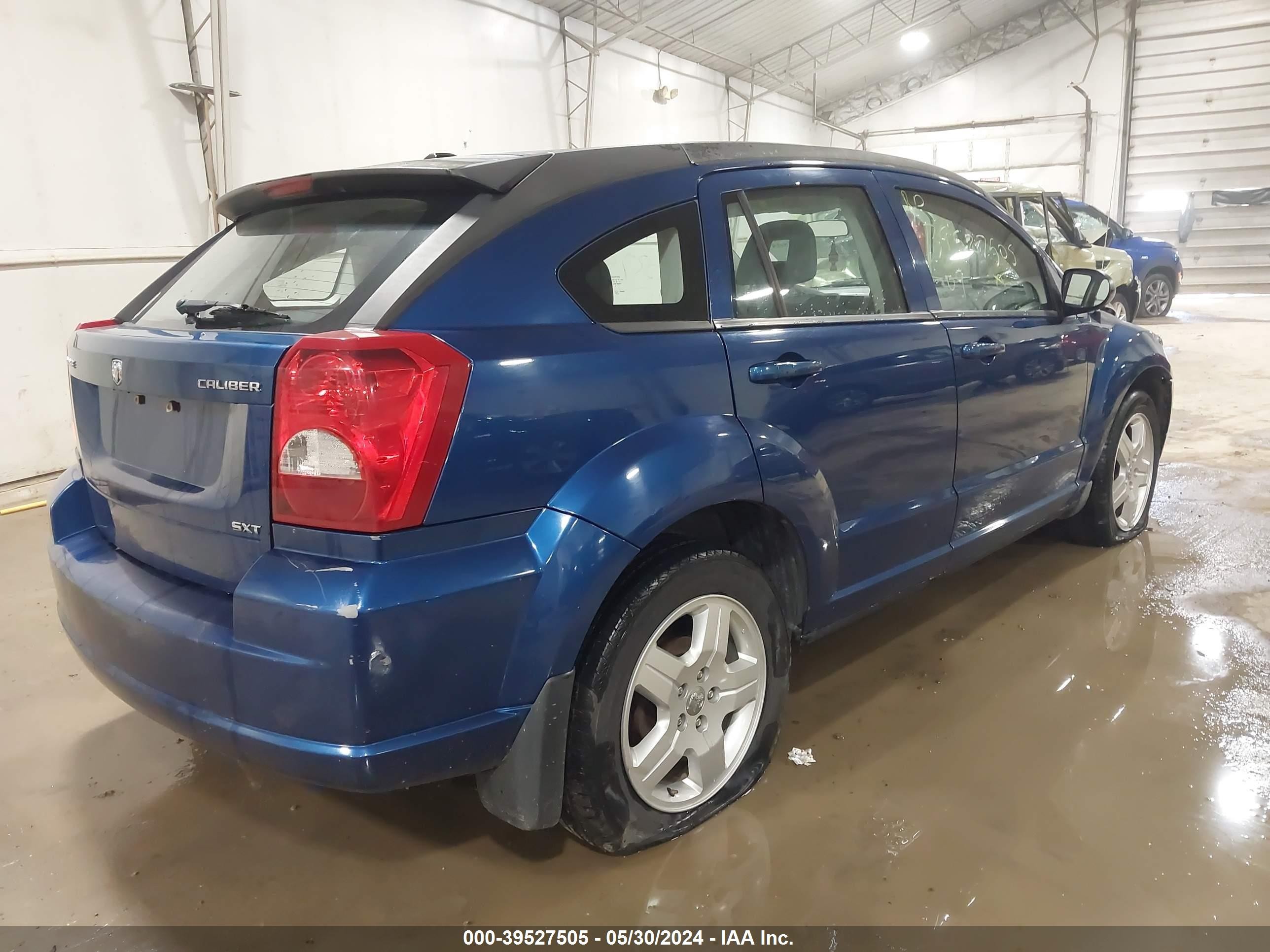 Photo 3 VIN: 1B3HB48A89D171670 - DODGE CALIBER 