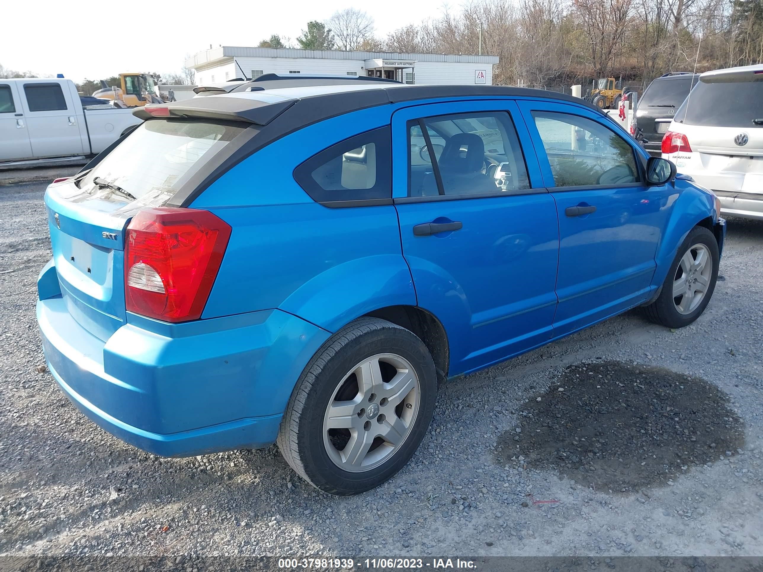 Photo 3 VIN: 1B3HB48B08D666064 - DODGE CALIBER 