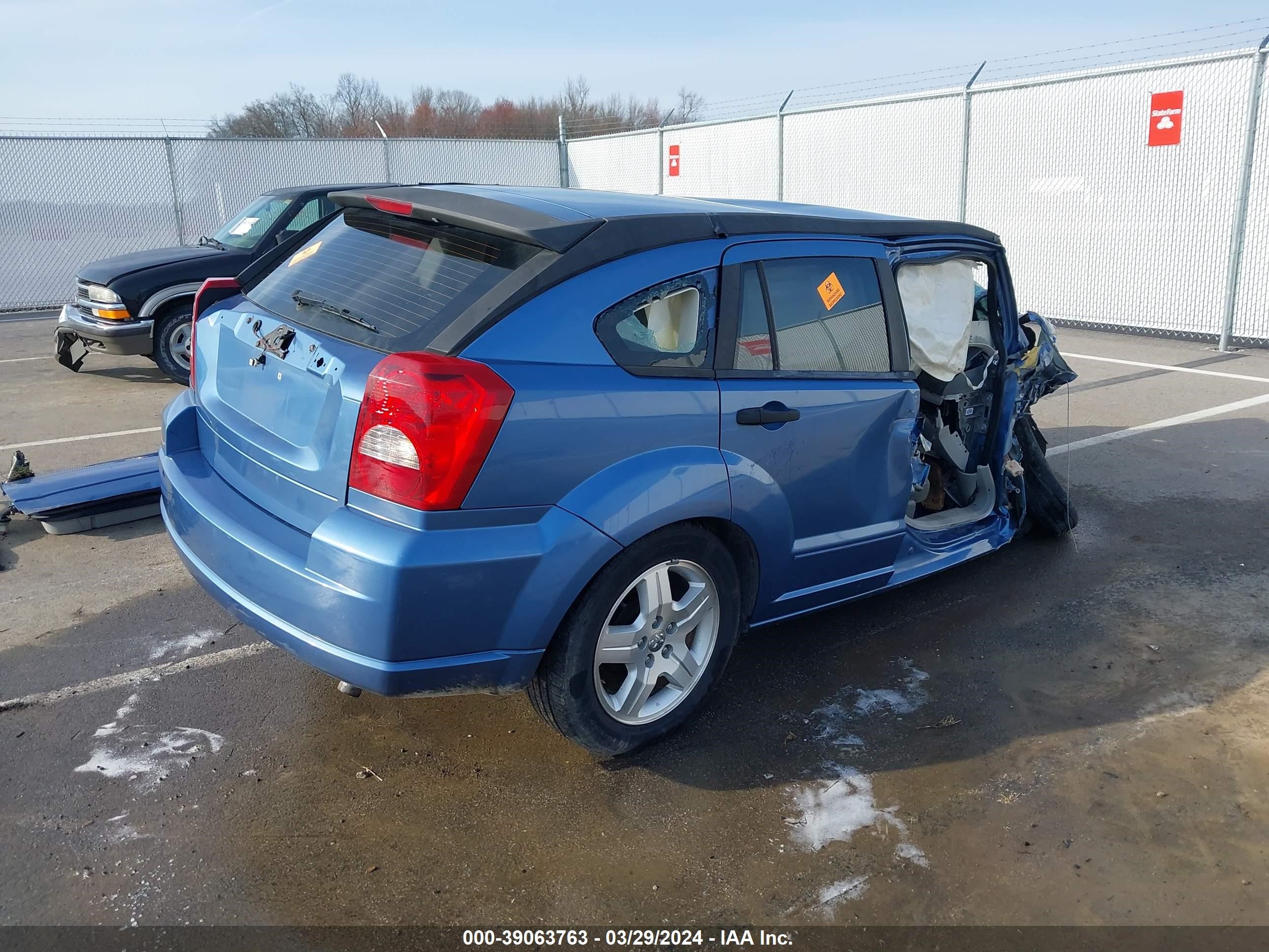 Photo 3 VIN: 1B3HB48B17D108027 - DODGE CALIBER 