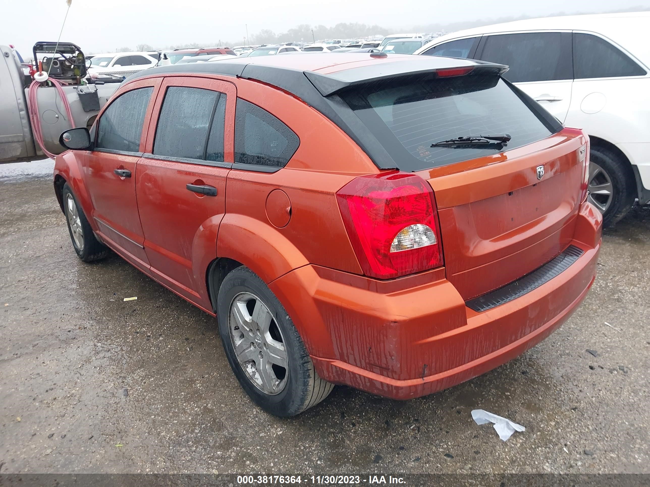 Photo 2 VIN: 1B3HB48B18D786200 - DODGE CALIBER 