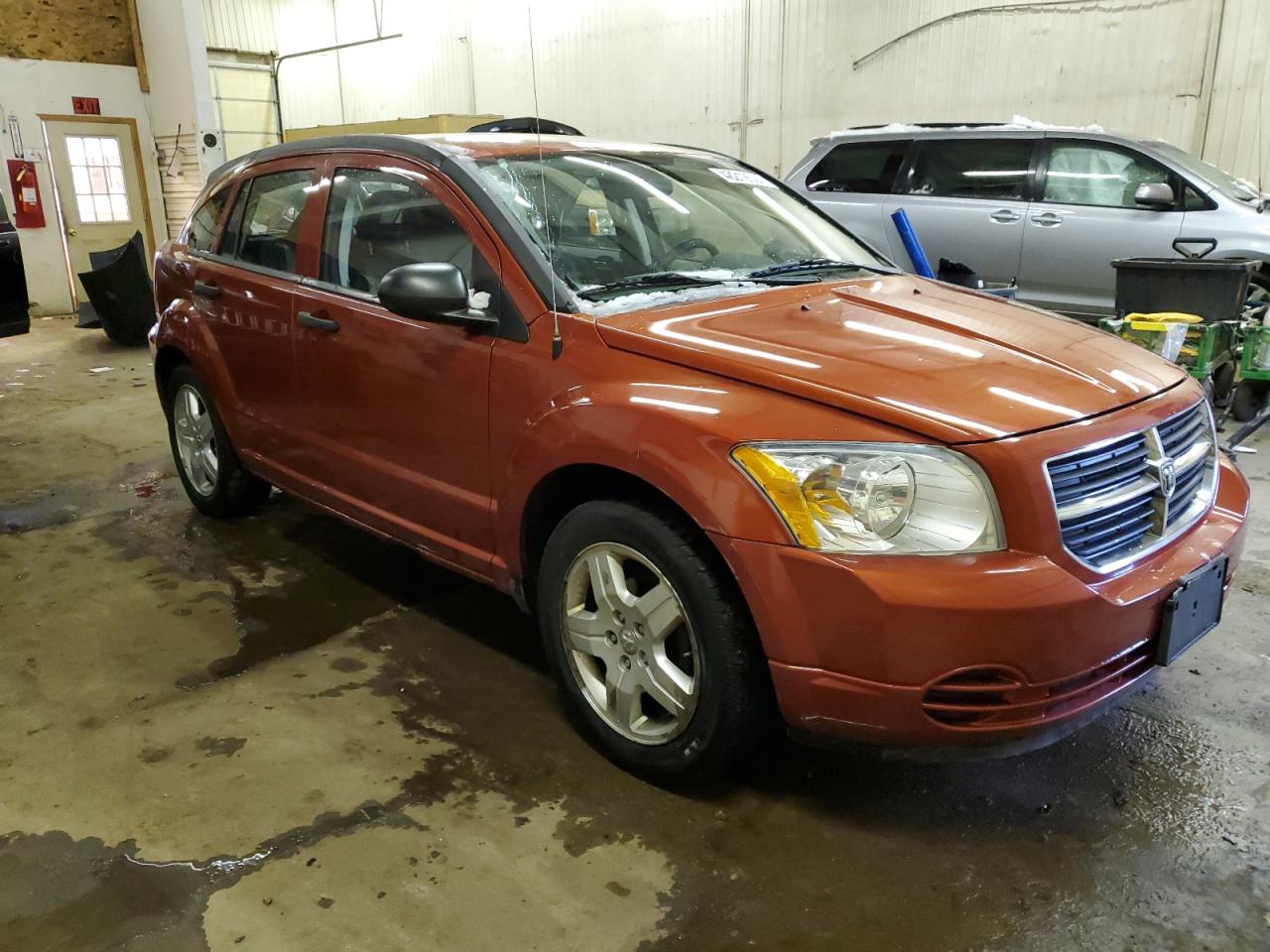 Photo 3 VIN: 1B3HB48B38D503456 - DODGE CALIBER 