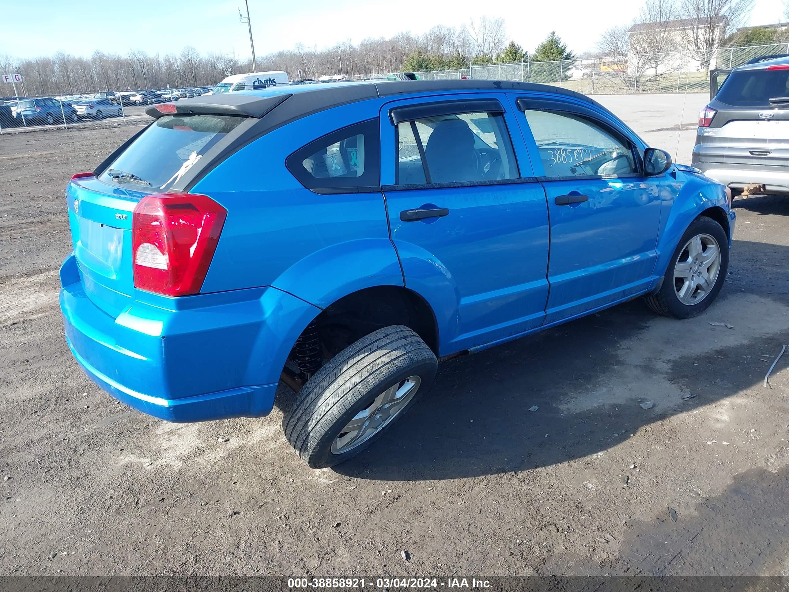 Photo 3 VIN: 1B3HB48B38D630515 - DODGE CALIBER 