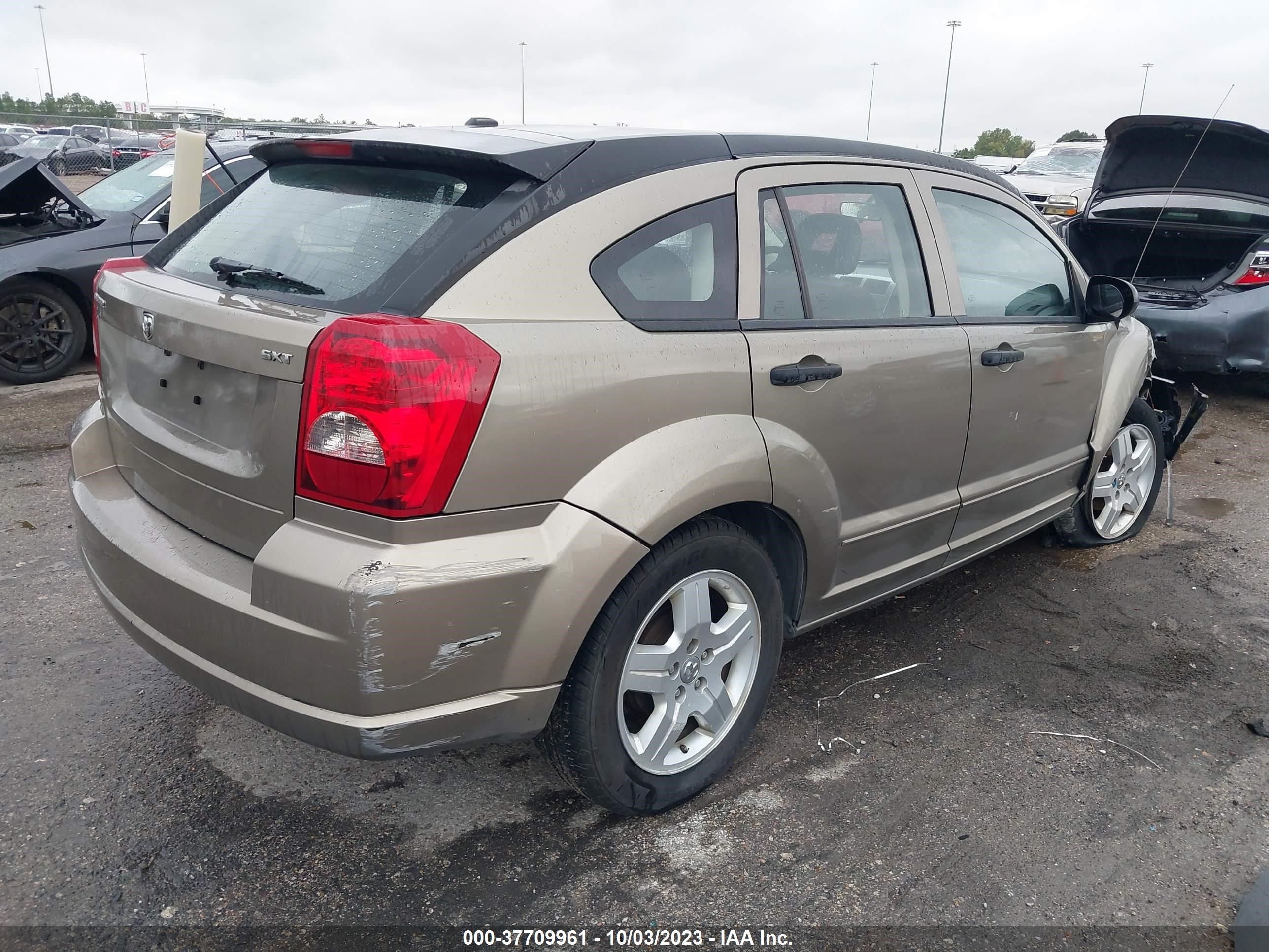 Photo 3 VIN: 1B3HB48B58D696189 - DODGE CALIBER 