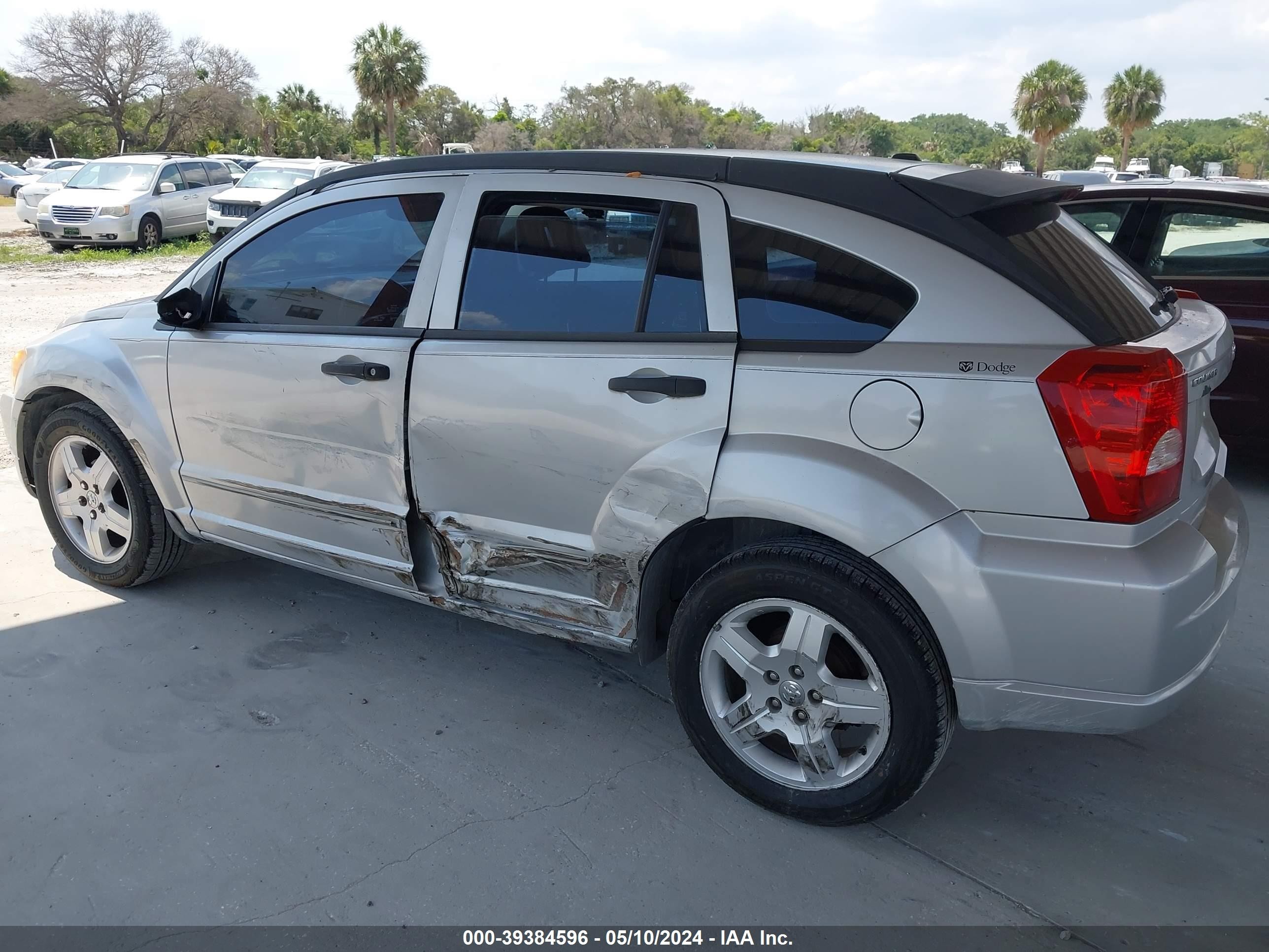 Photo 2 VIN: 1B3HB48B58D733001 - DODGE CALIBER 