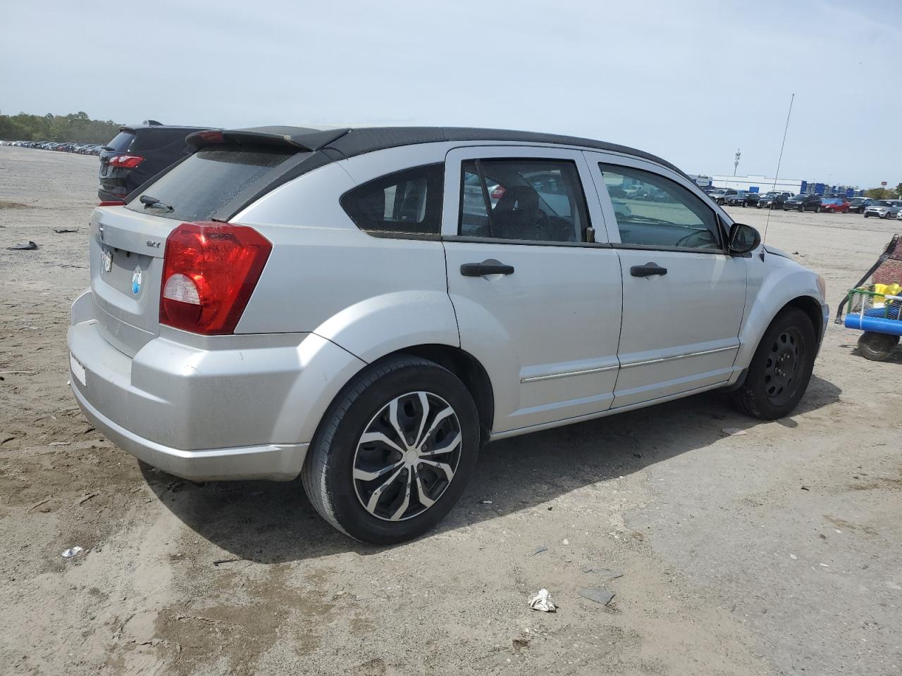 Photo 2 VIN: 1B3HB48B67D162844 - DODGE CALIBER 