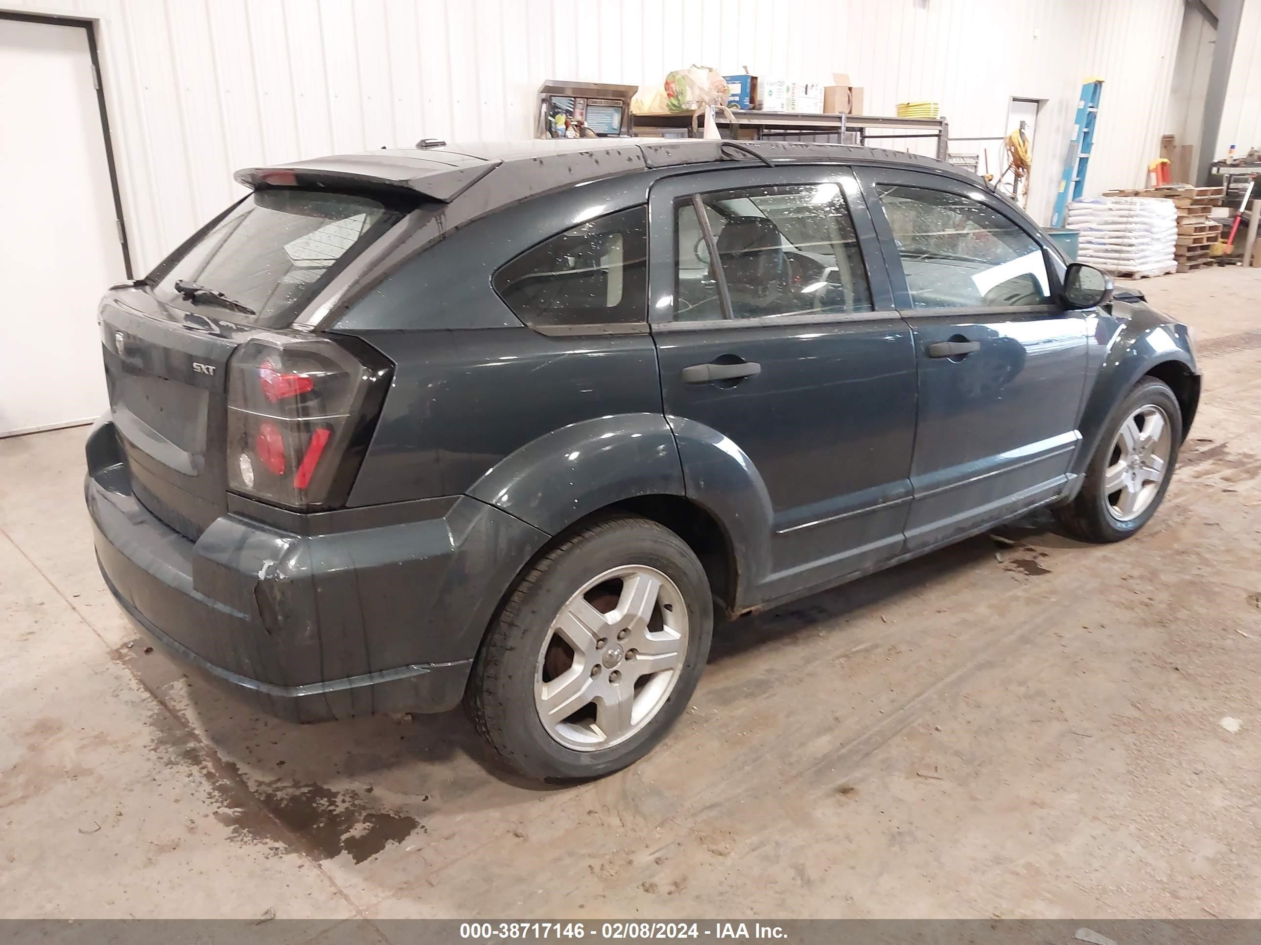 Photo 3 VIN: 1B3HB48B68D652122 - DODGE CALIBER 