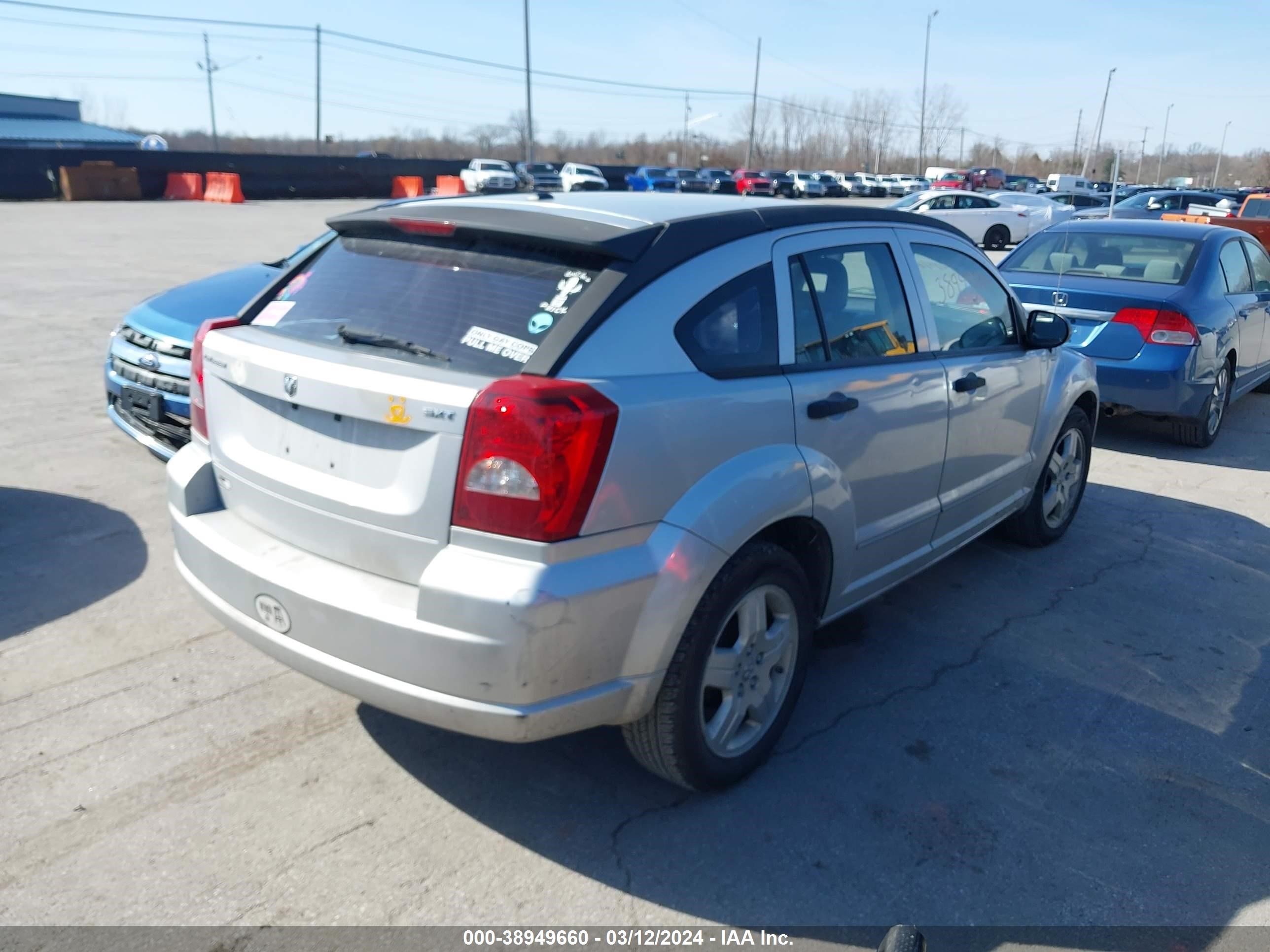 Photo 3 VIN: 1B3HB48B78D745005 - DODGE CALIBER 