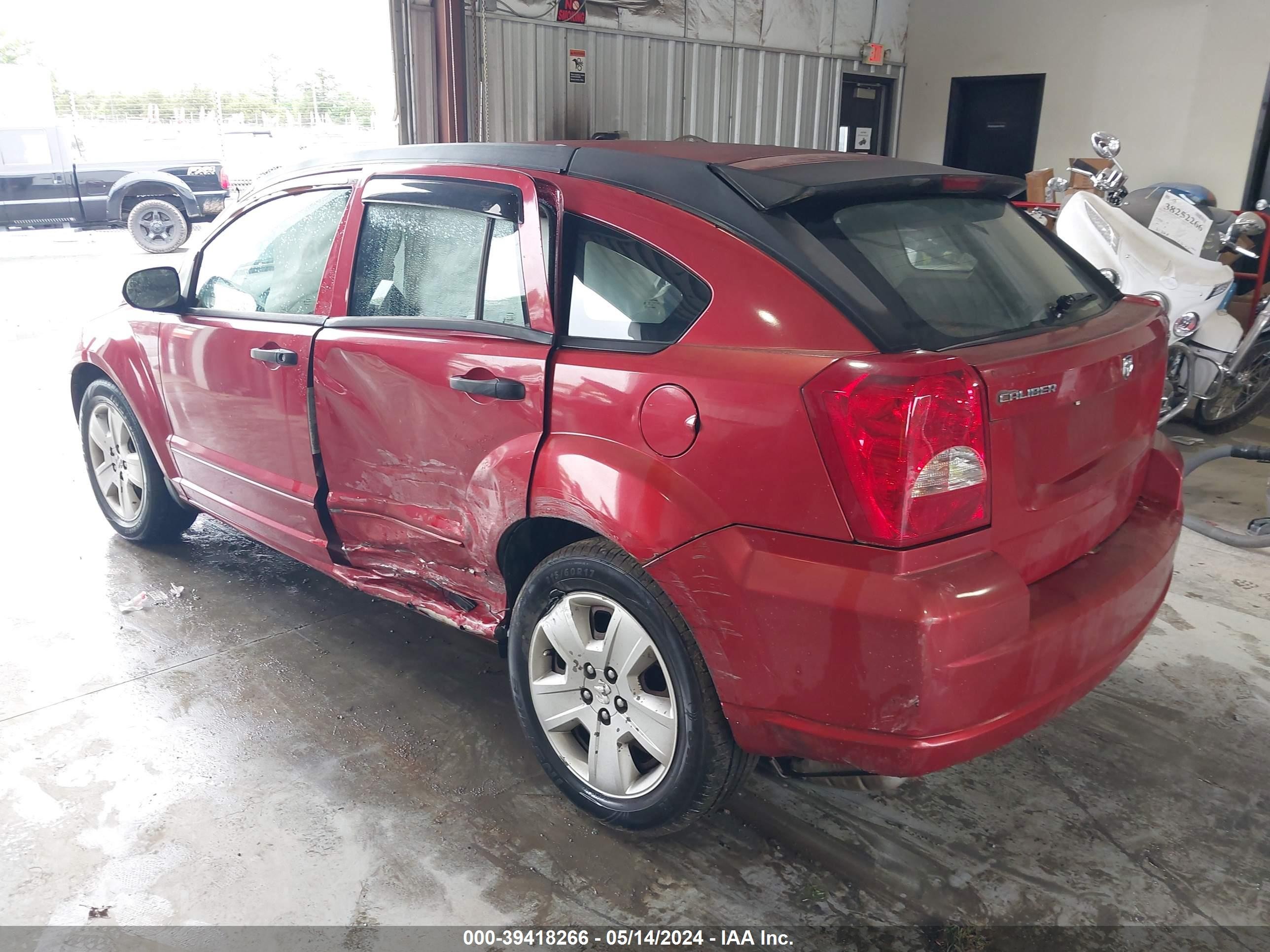 Photo 2 VIN: 1B3HB48B87D109319 - DODGE CALIBER 