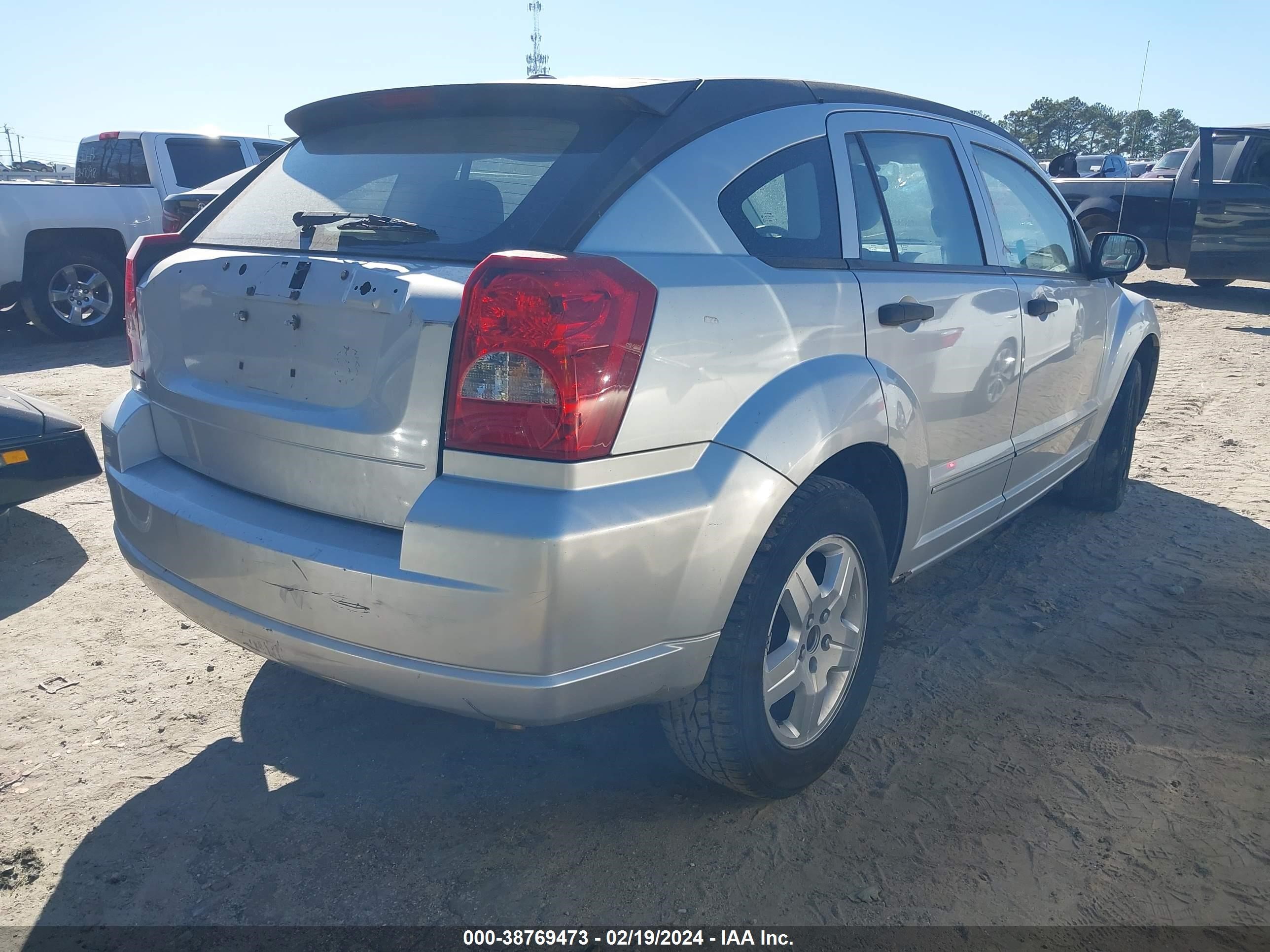 Photo 3 VIN: 1B3HB48B87D166524 - DODGE CALIBER 