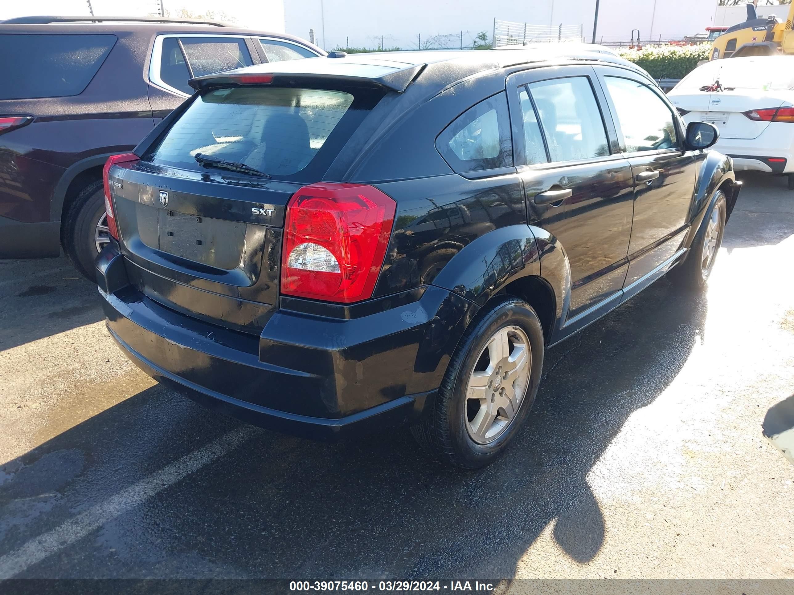 Photo 3 VIN: 1B3HB48B88D774464 - DODGE CALIBER 