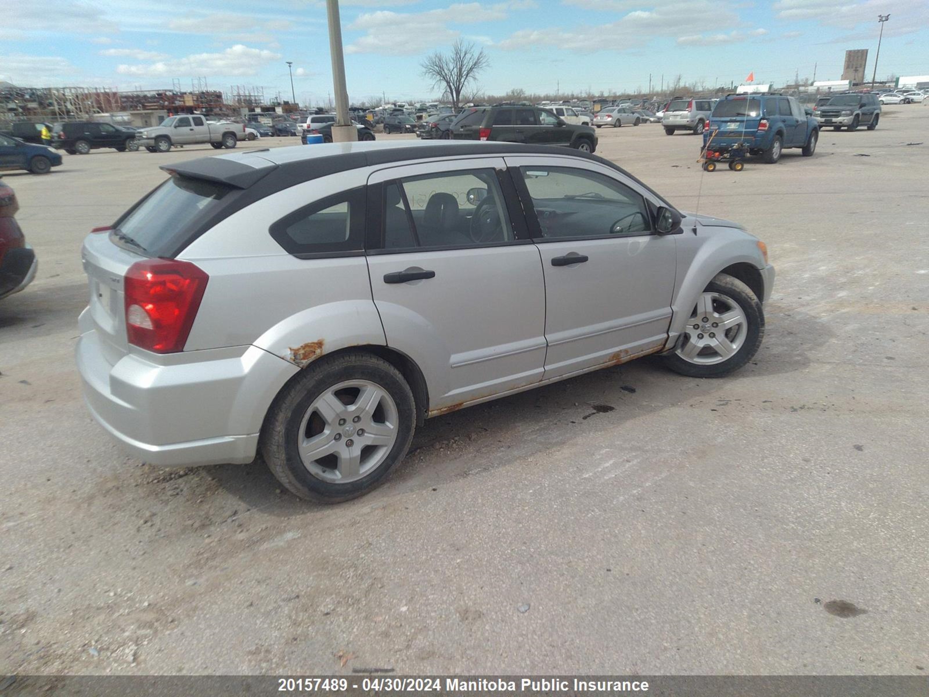 Photo 3 VIN: 1B3HB48B98D643849 - DODGE CALIBER 