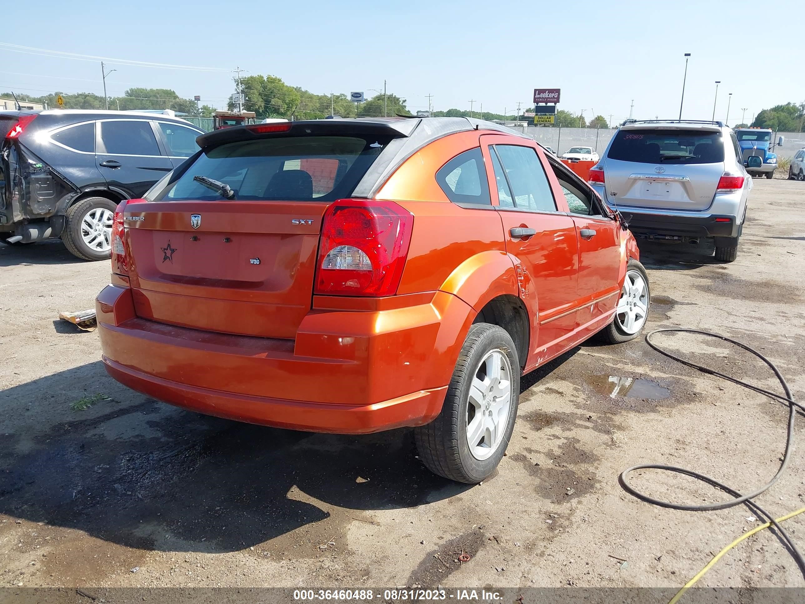 Photo 3 VIN: 1B3HB48BX8D503695 - DODGE CALIBER 