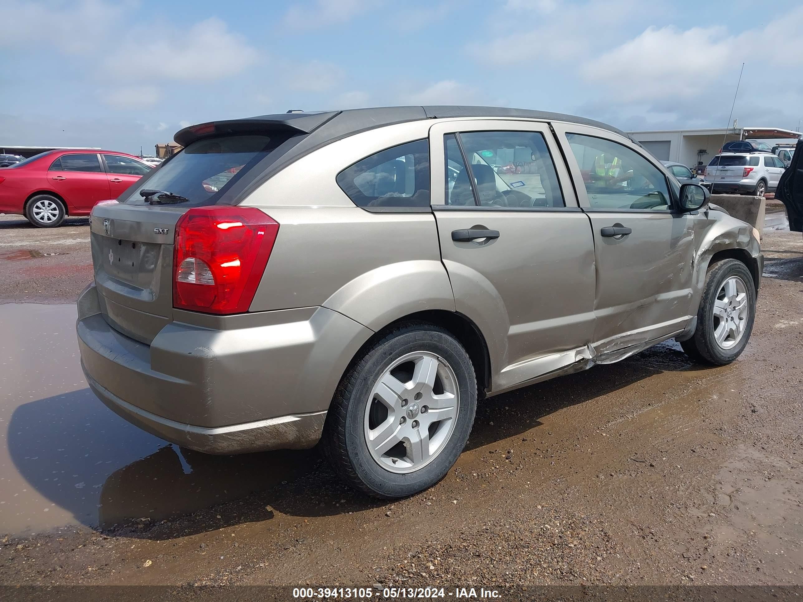 Photo 3 VIN: 1B3HB48BX8D754216 - DODGE CALIBER 