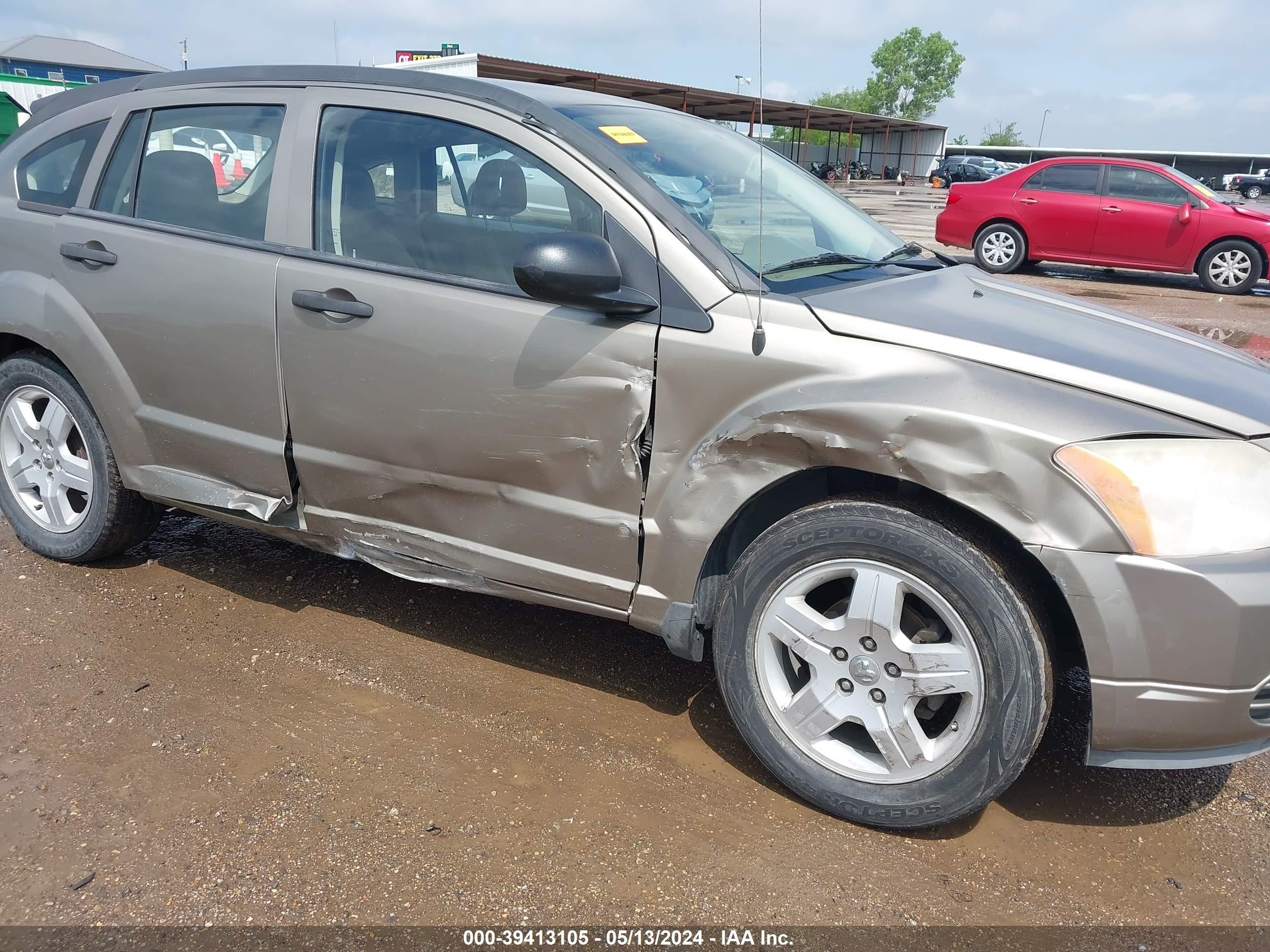 Photo 5 VIN: 1B3HB48BX8D754216 - DODGE CALIBER 