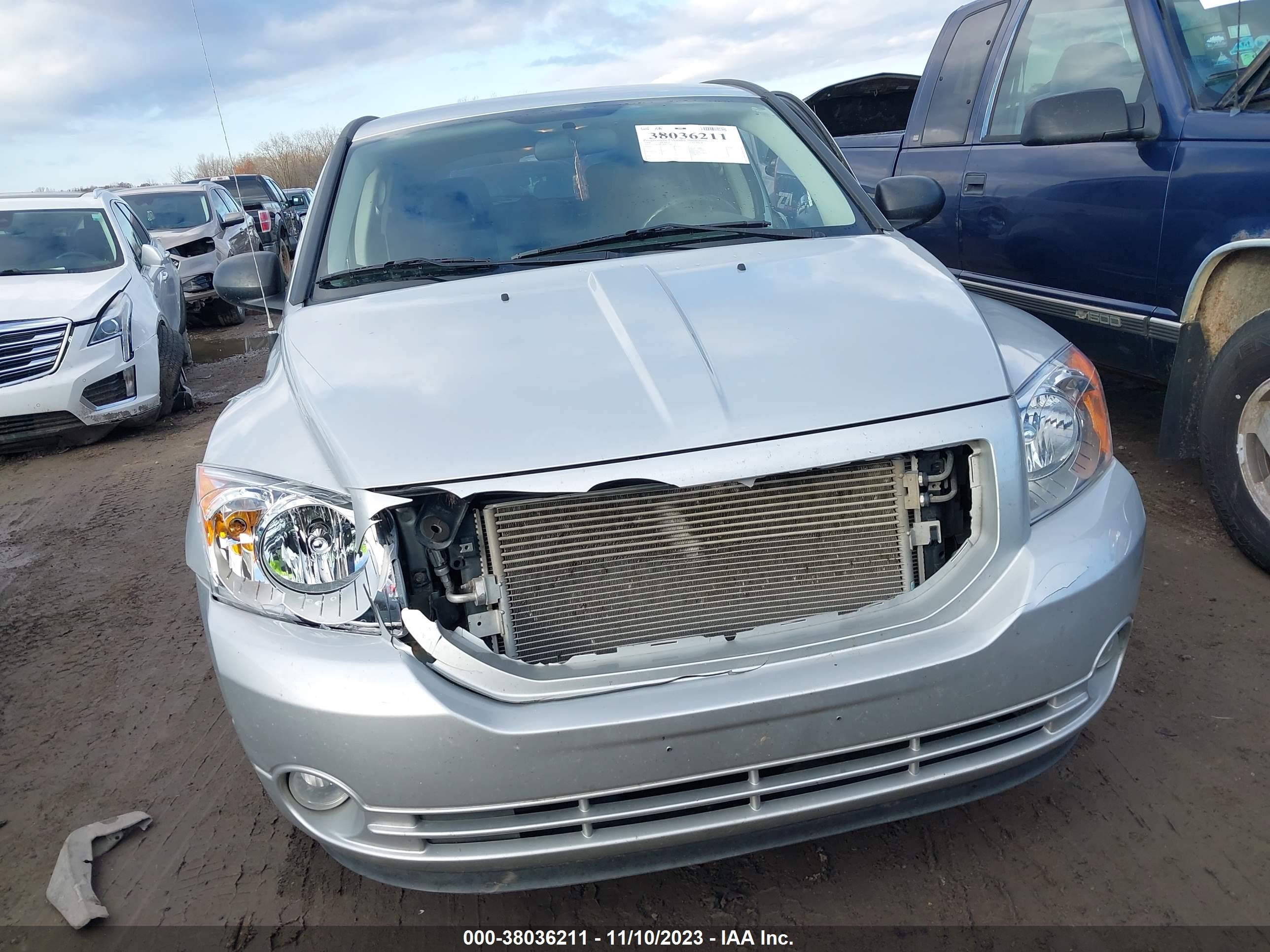 Photo 5 VIN: 1B3HB78K78D637680 - DODGE CALIBER 