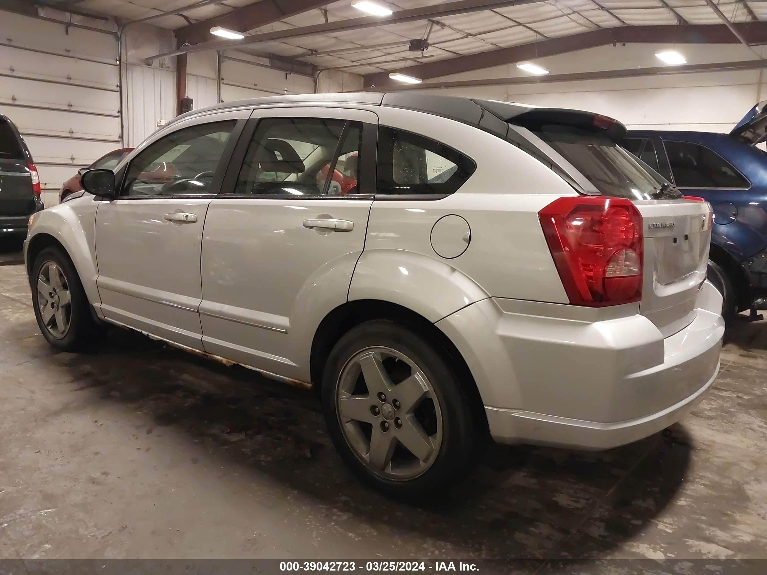 Photo 2 VIN: 1B3HE78K18D617447 - DODGE CALIBER 