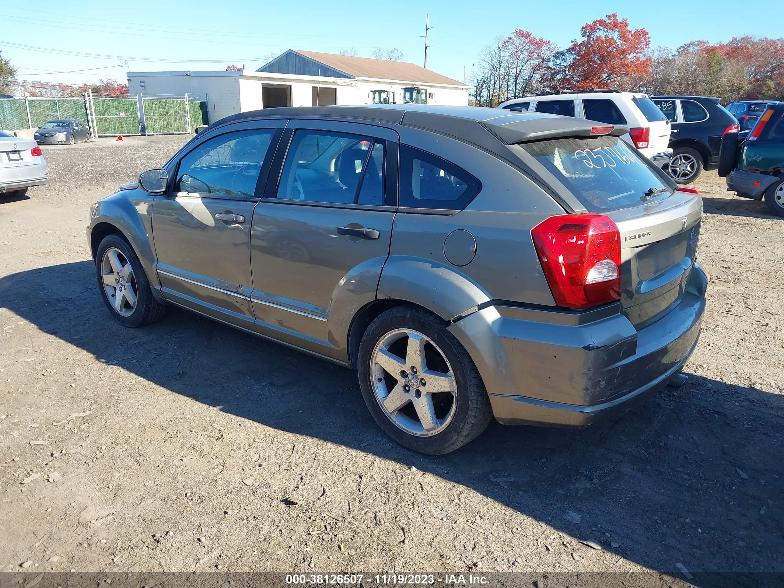 Photo 2 VIN: 1B3HE78K28D692609 - DODGE CALIBER 