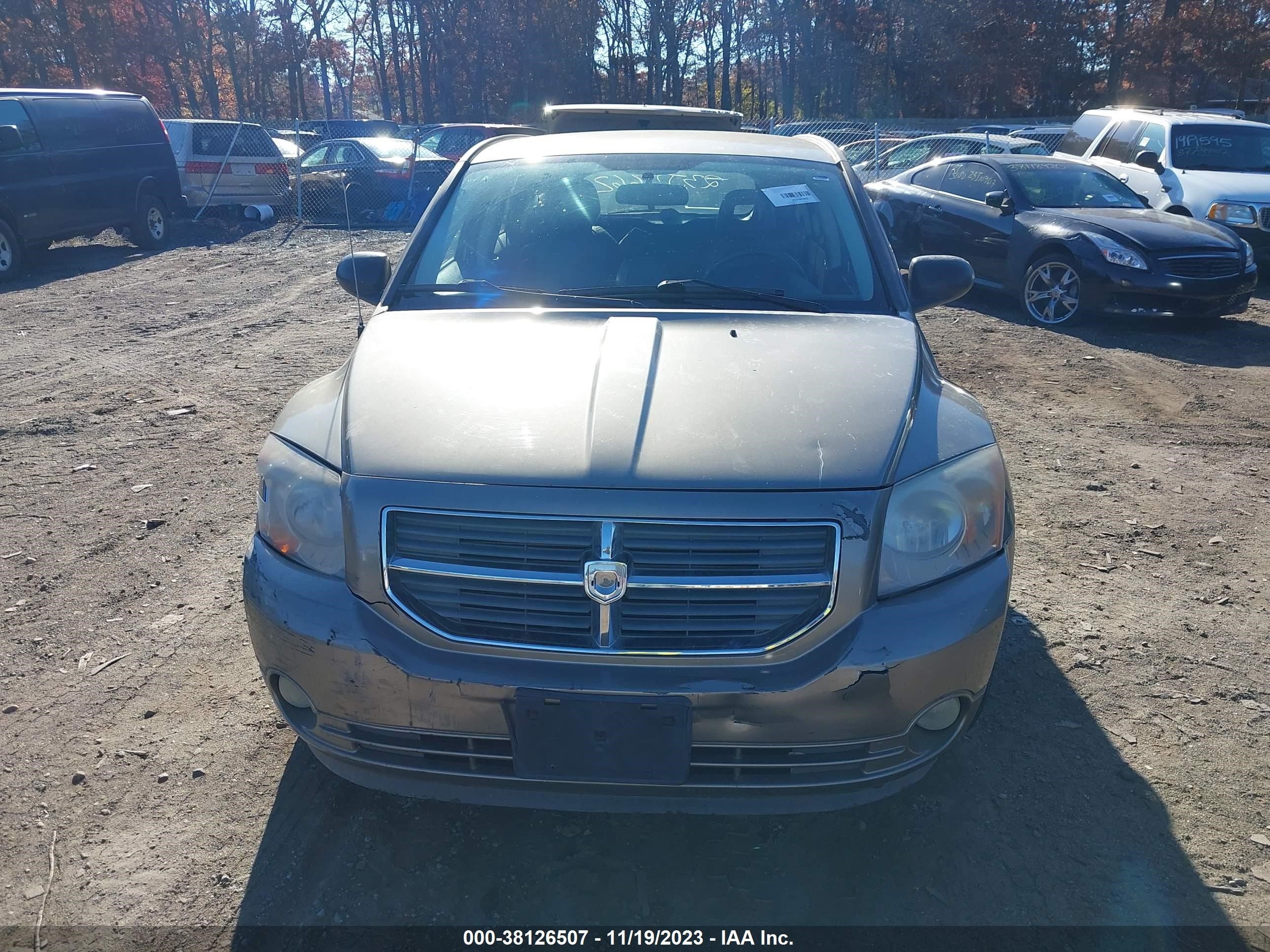 Photo 5 VIN: 1B3HE78K28D692609 - DODGE CALIBER 