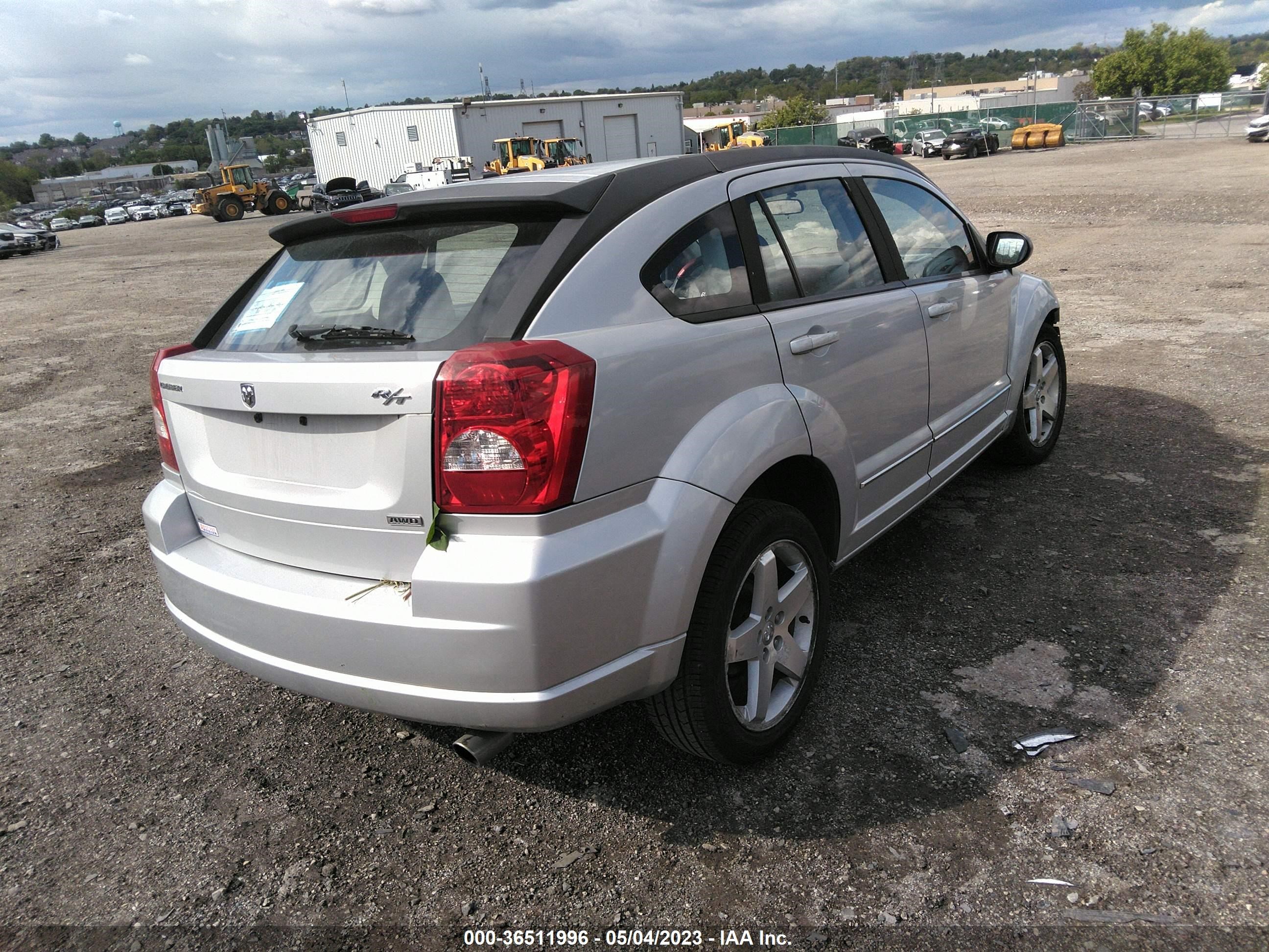 Photo 3 VIN: 1B3HE78KX8D693491 - DODGE CALIBER 