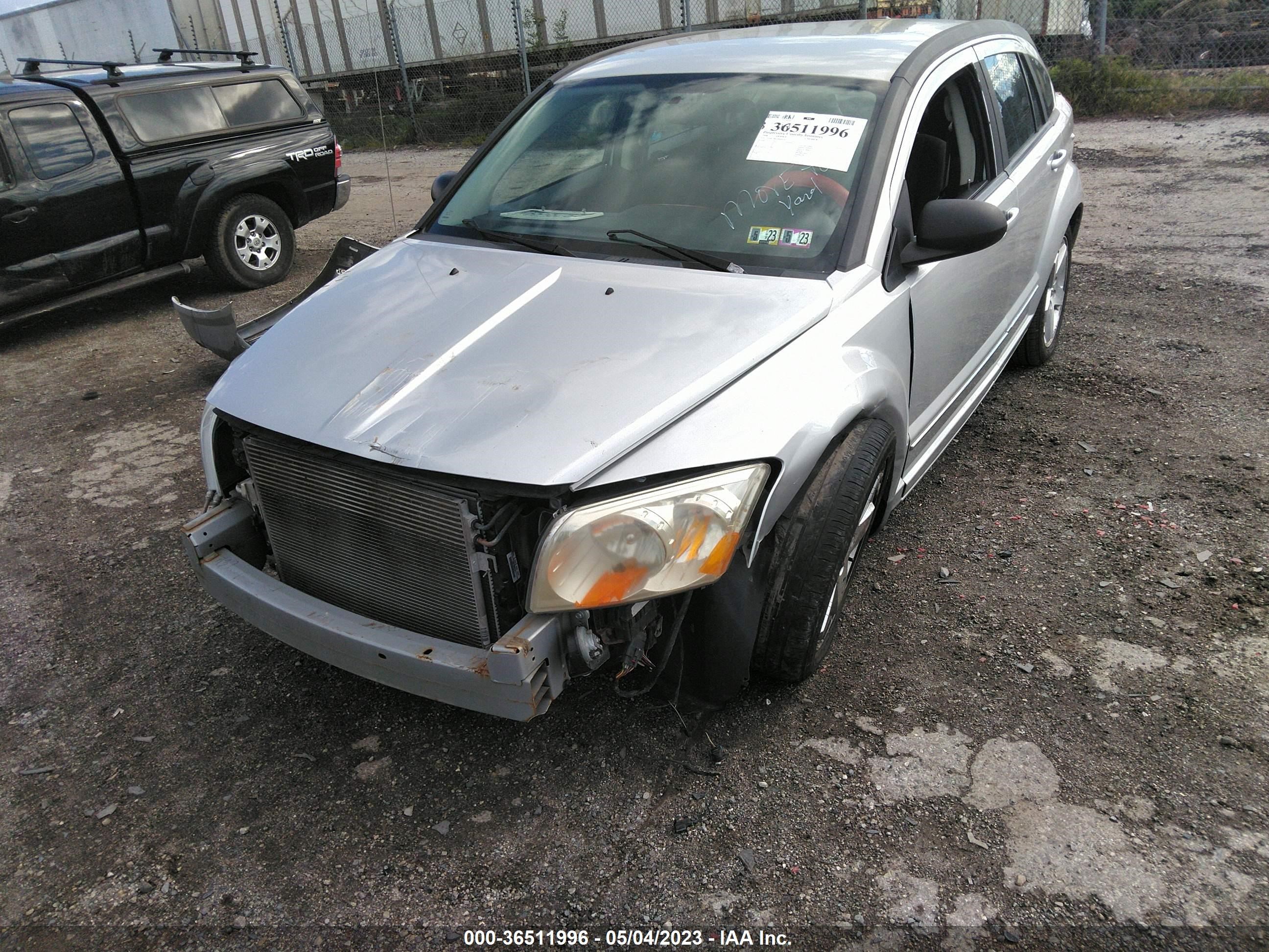 Photo 5 VIN: 1B3HE78KX8D693491 - DODGE CALIBER 