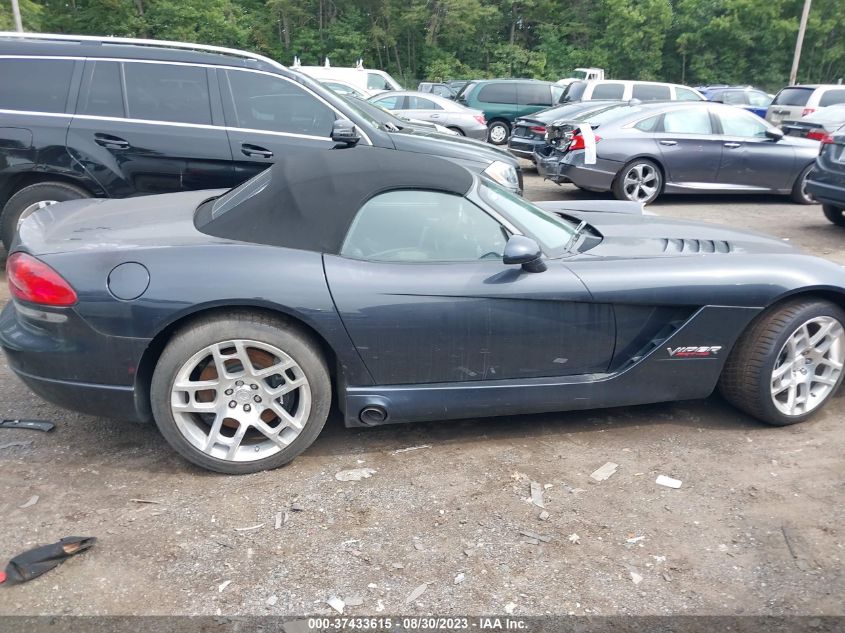 Photo 12 VIN: 1B3JZ65Z56V101827 - DODGE VIPER 