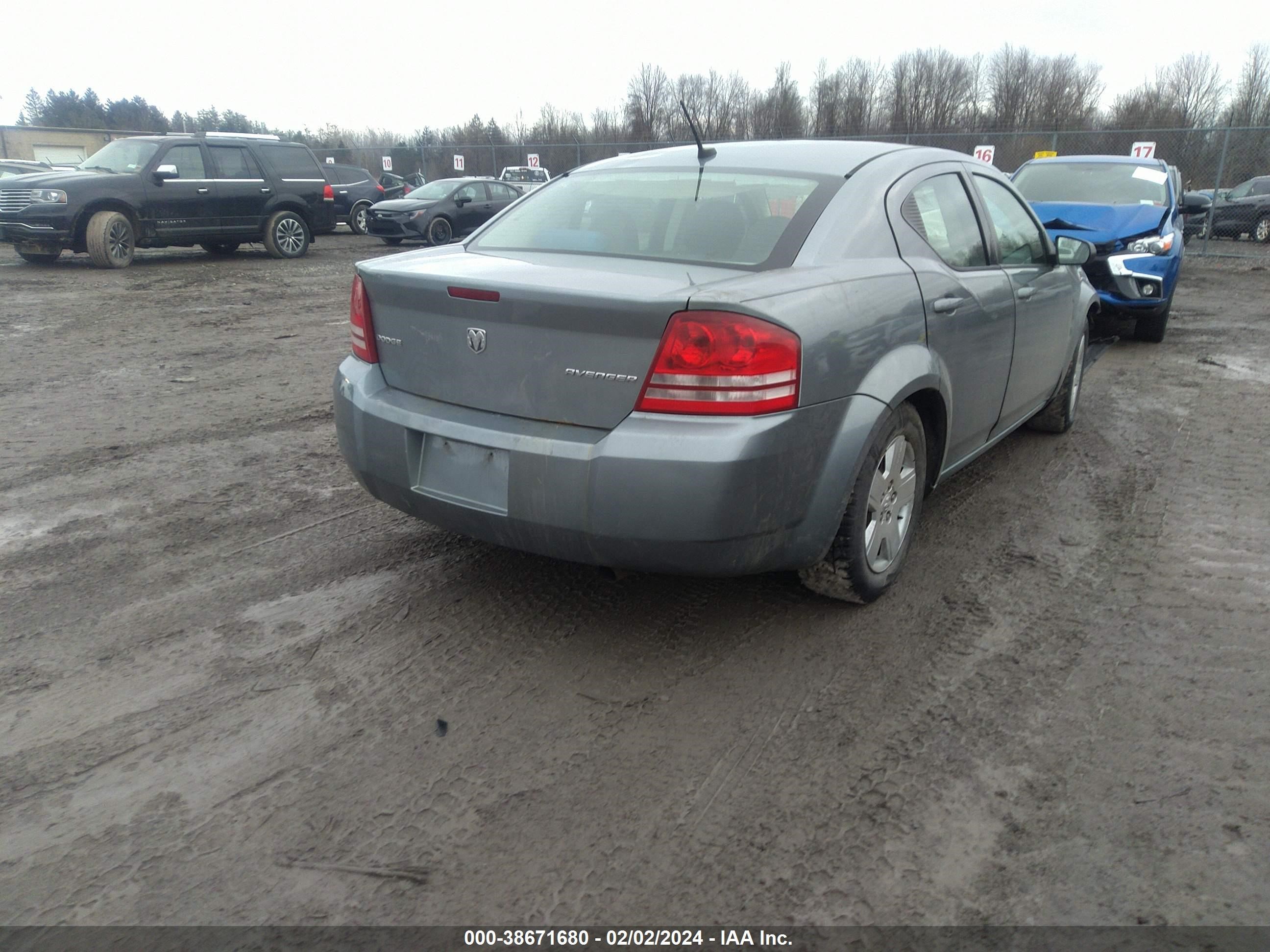 Photo 3 VIN: 1B3LC46B19N506555 - DODGE AVENGER 