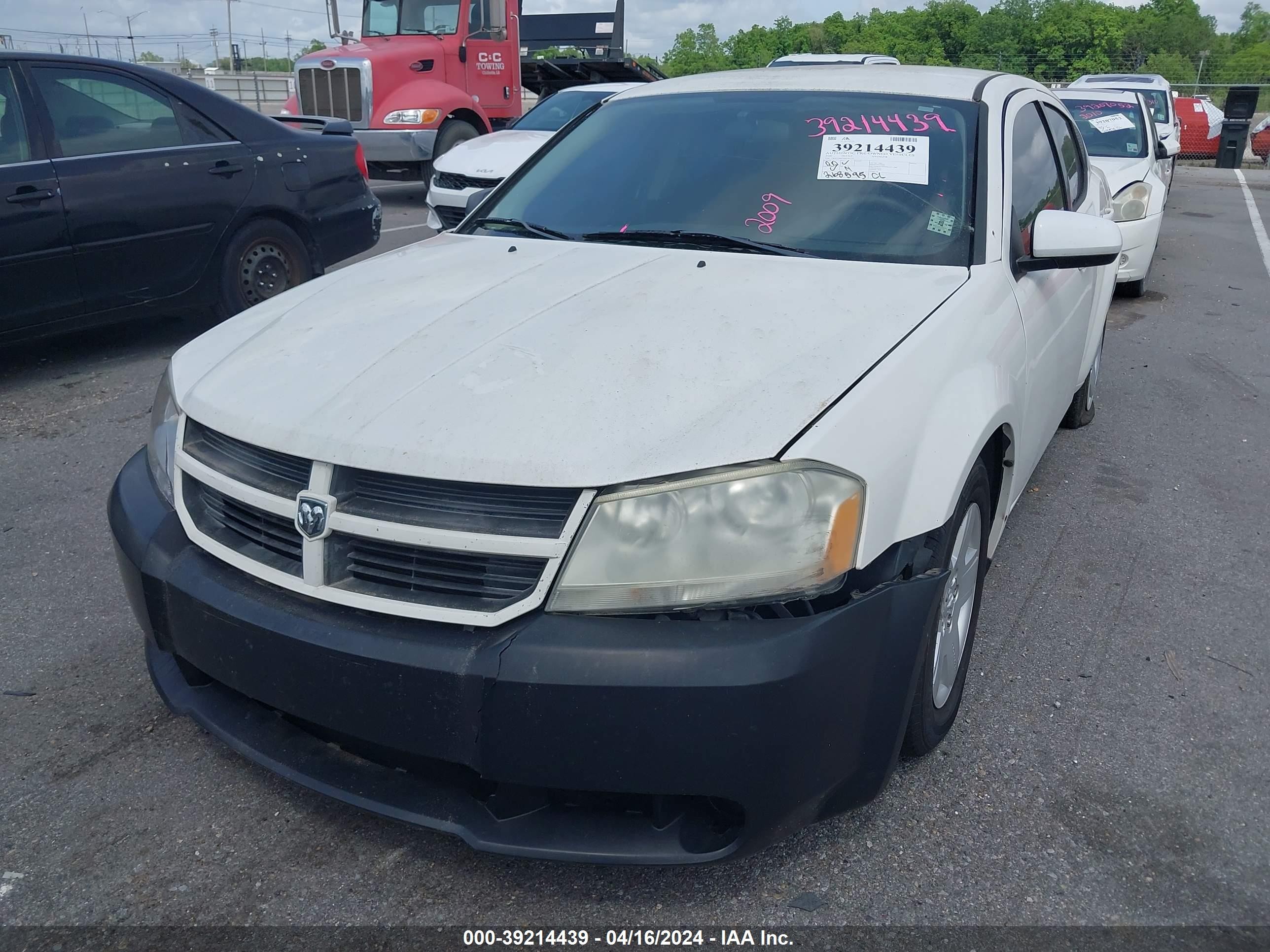 Photo 5 VIN: 1B3LC46B29N556770 - DODGE AVENGER 