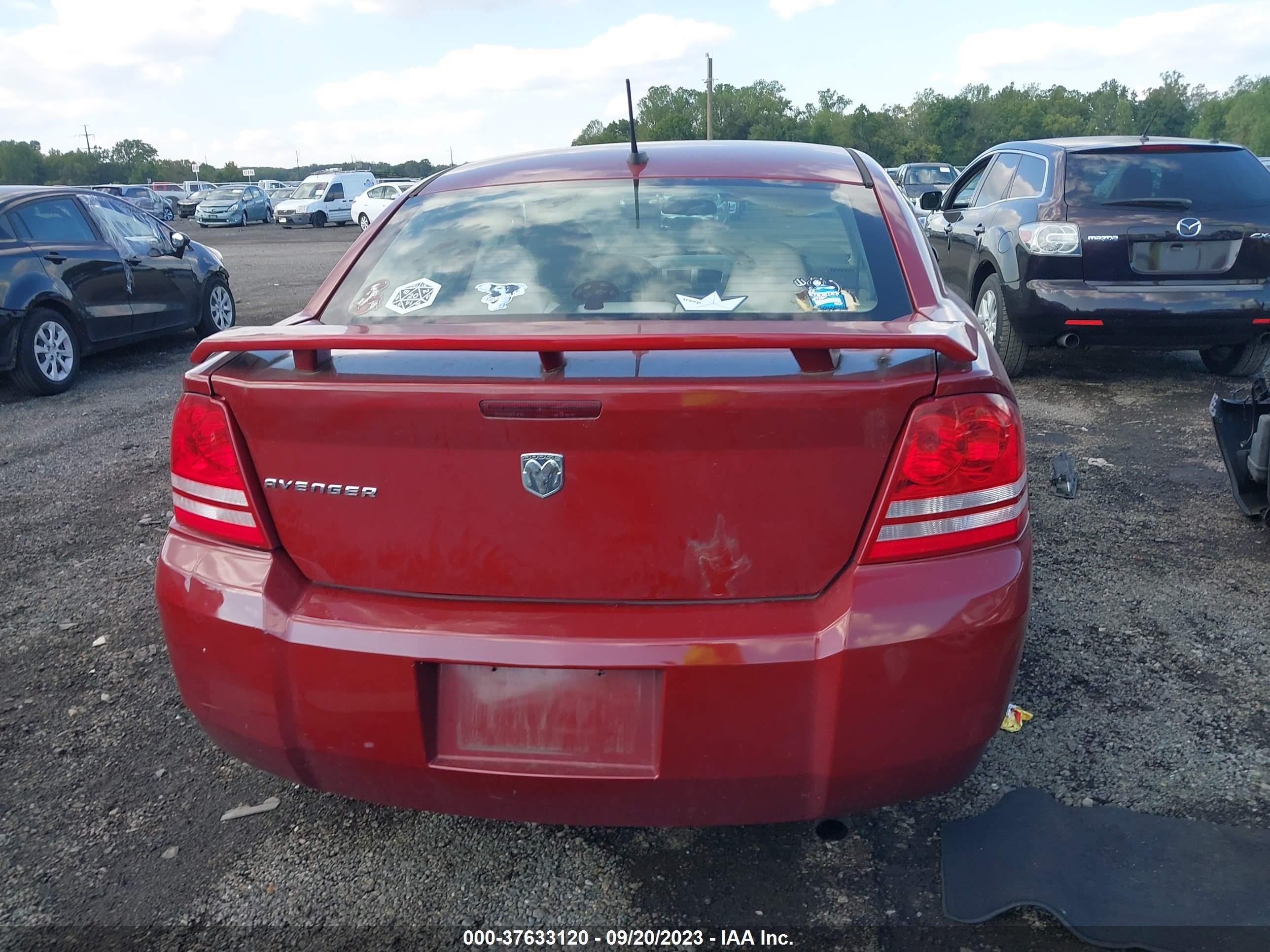 Photo 15 VIN: 1B3LC46J08N272981 - DODGE AVENGER 