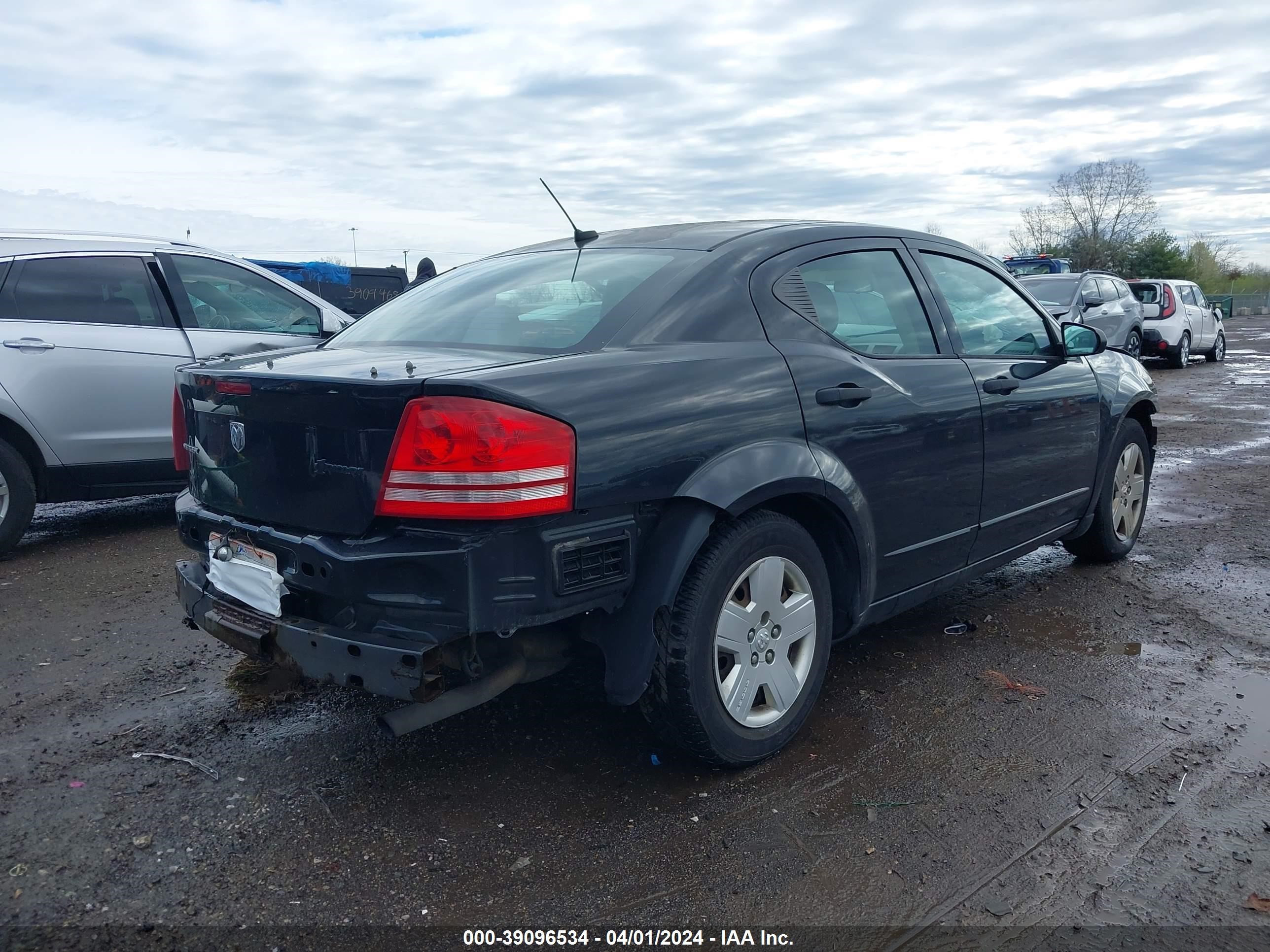 Photo 3 VIN: 1B3LC46J58N241113 - DODGE AVENGER 