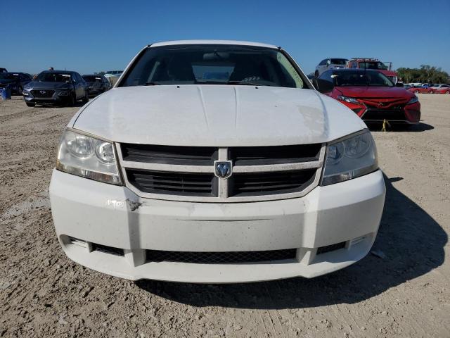 Photo 4 VIN: 1B3LC46JX8N257615 - DODGE AVENGER SE 