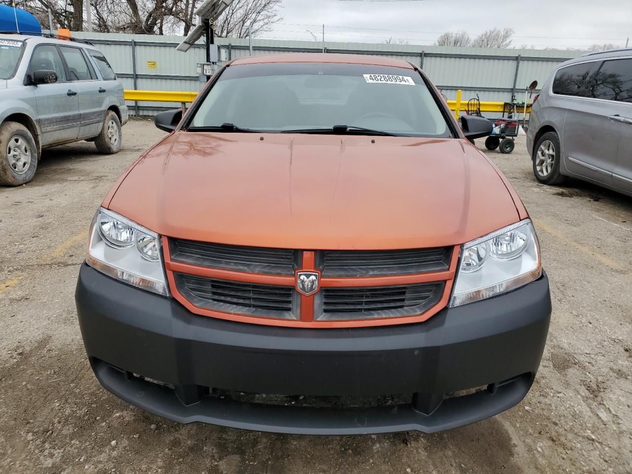 Photo 4 VIN: 1B3LC46K08N691549 - DODGE AVENGER 