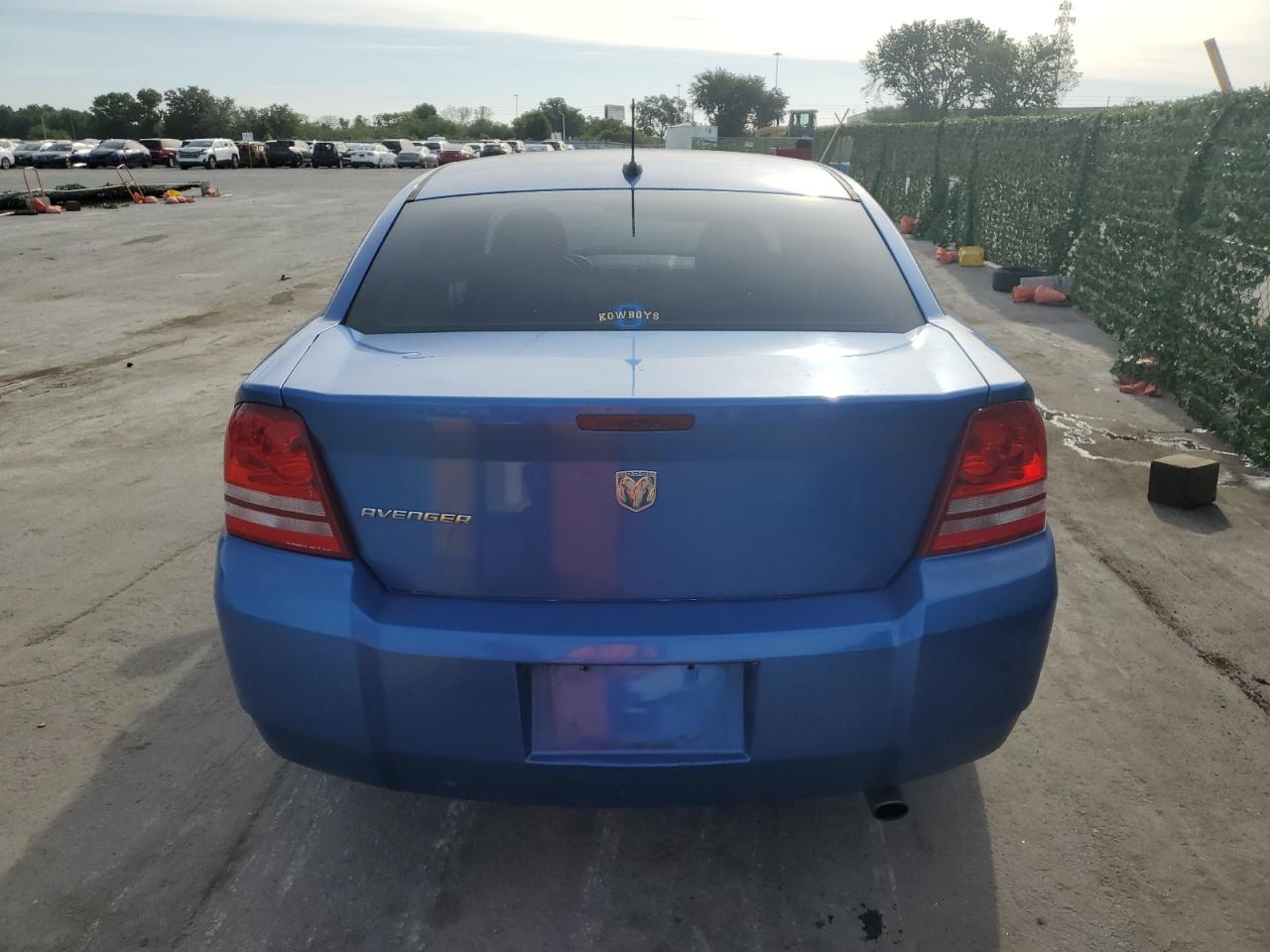 Photo 5 VIN: 1B3LC46K28N109791 - DODGE AVENGER 