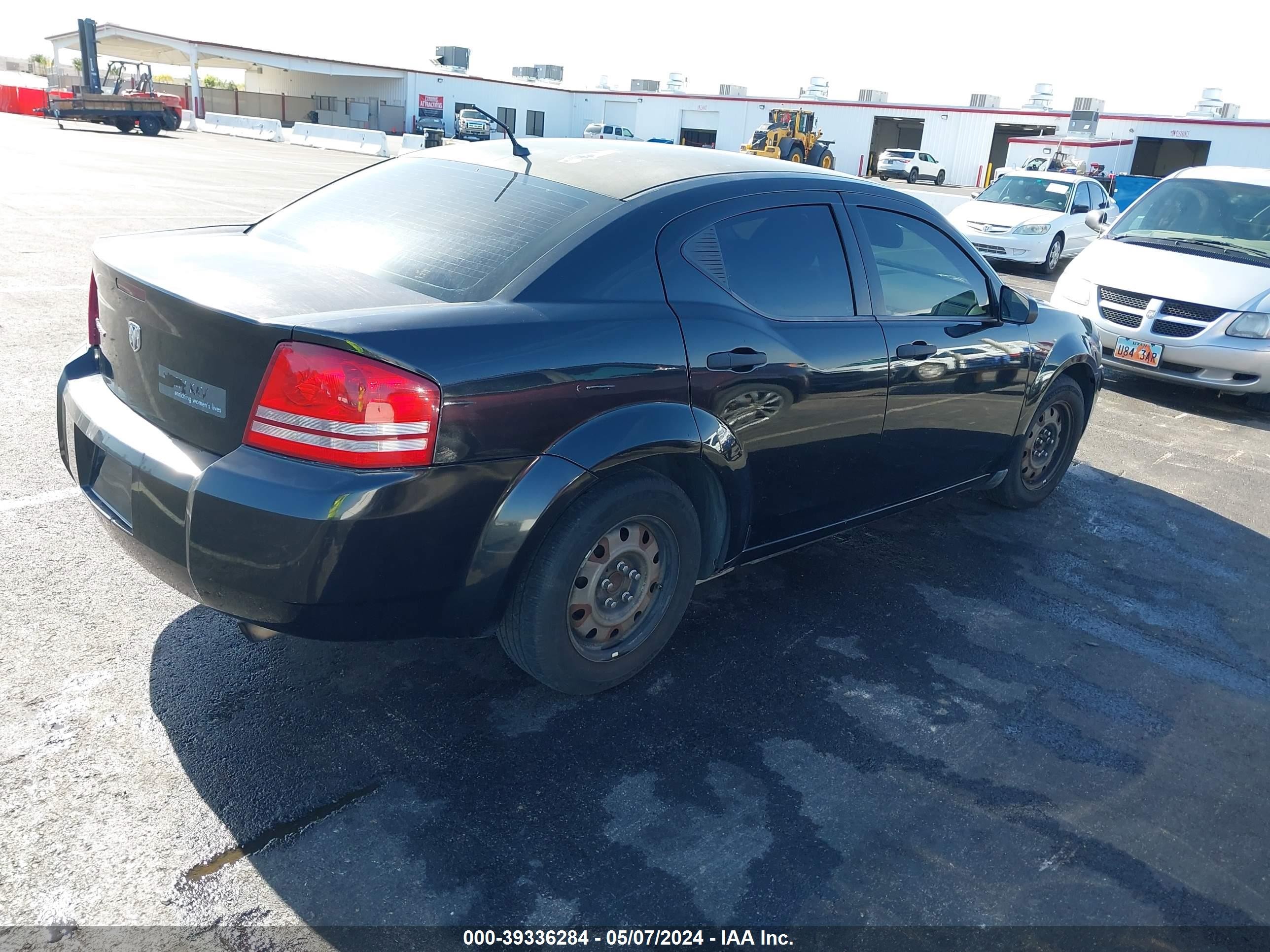 Photo 3 VIN: 1B3LC46K28N688989 - DODGE AVENGER 