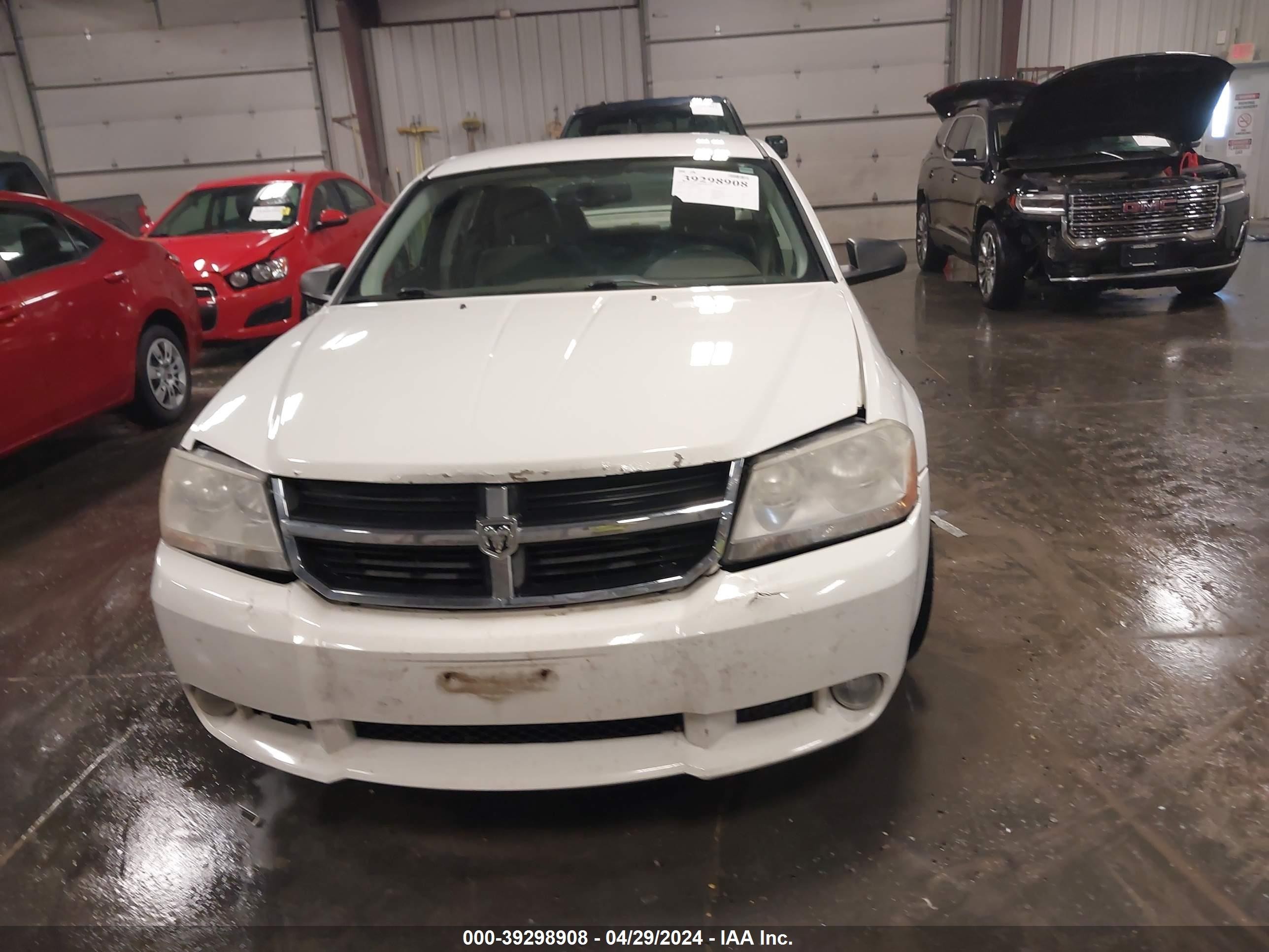 Photo 11 VIN: 1B3LC56B49N501310 - DODGE AVENGER 