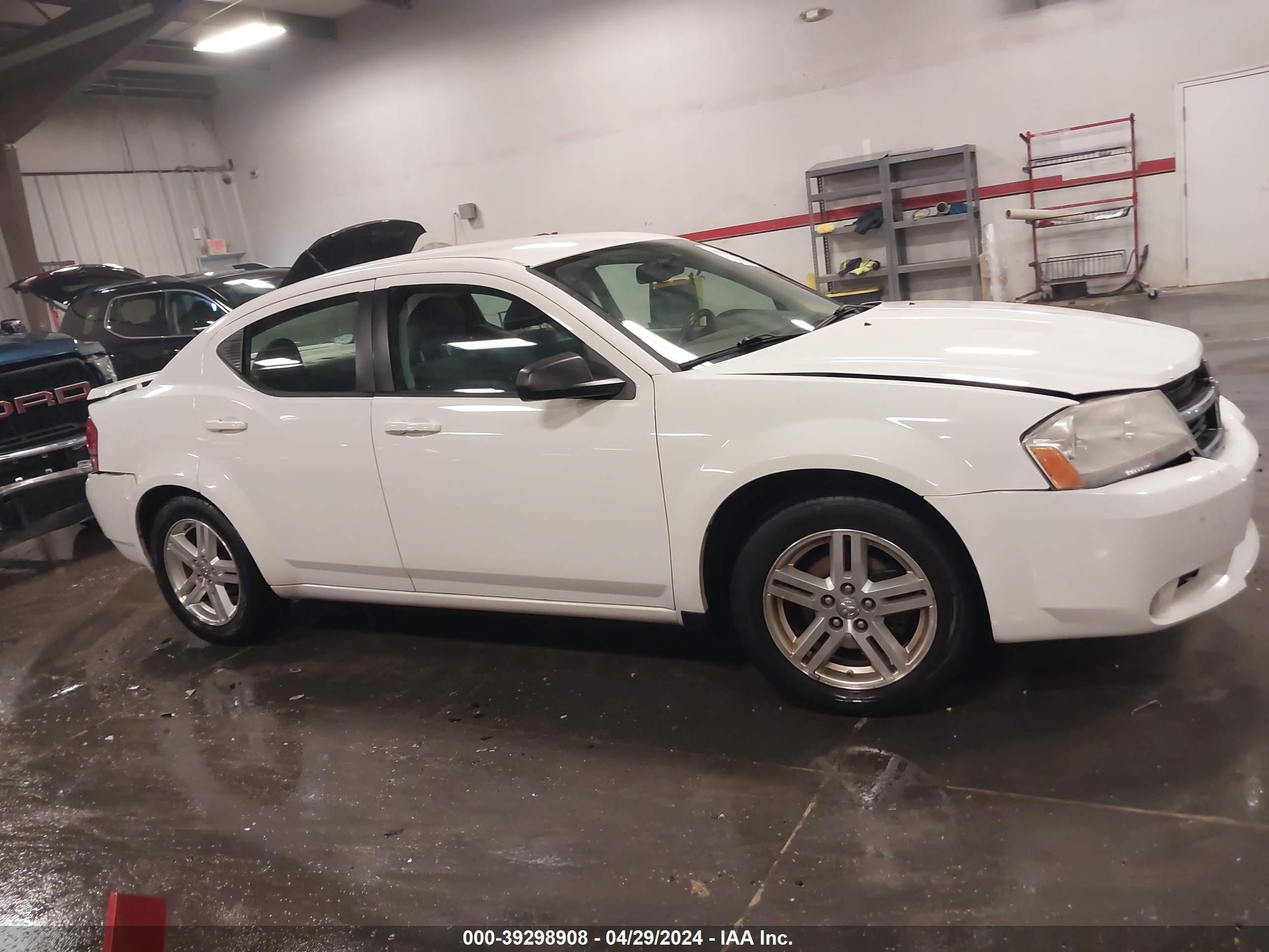 Photo 12 VIN: 1B3LC56B49N501310 - DODGE AVENGER 