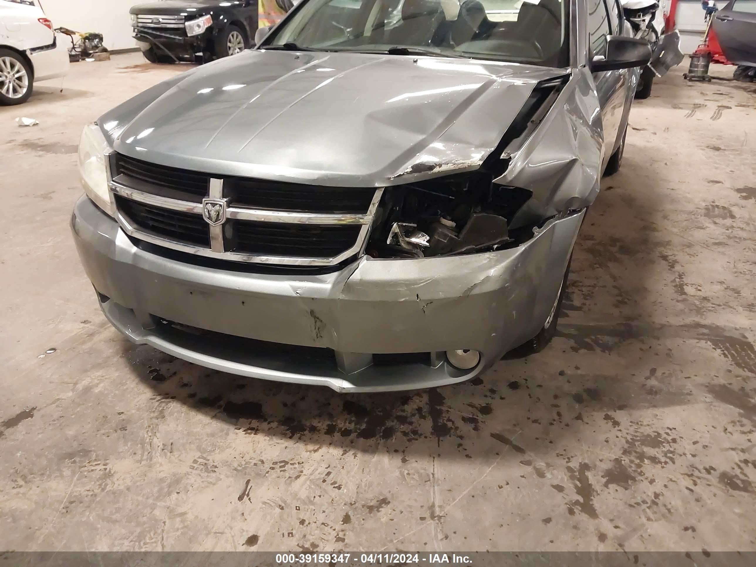 Photo 5 VIN: 1B3LC56B59N509402 - DODGE AVENGER 