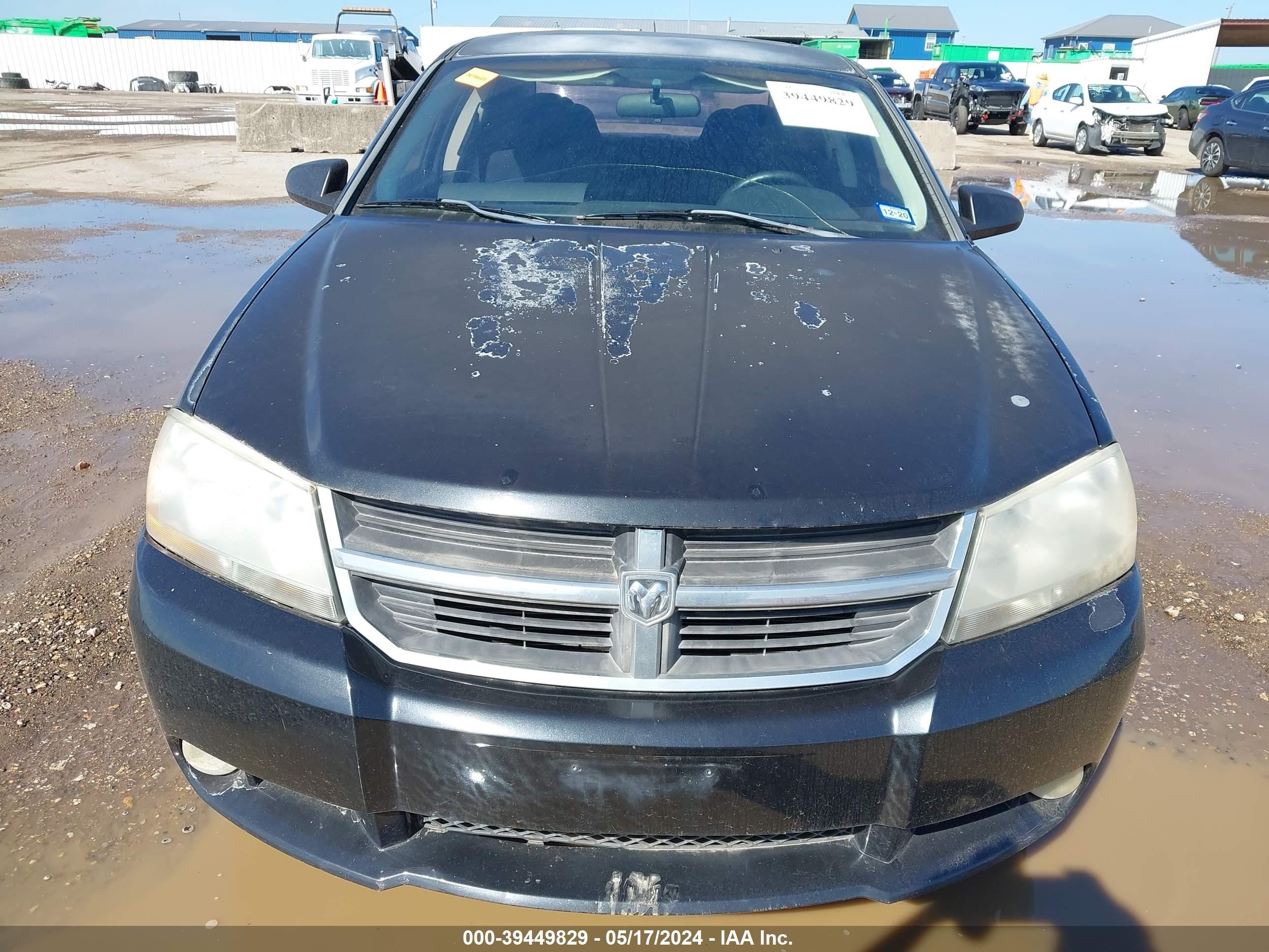 Photo 5 VIN: 1B3LC56B79N502502 - DODGE AVENGER 