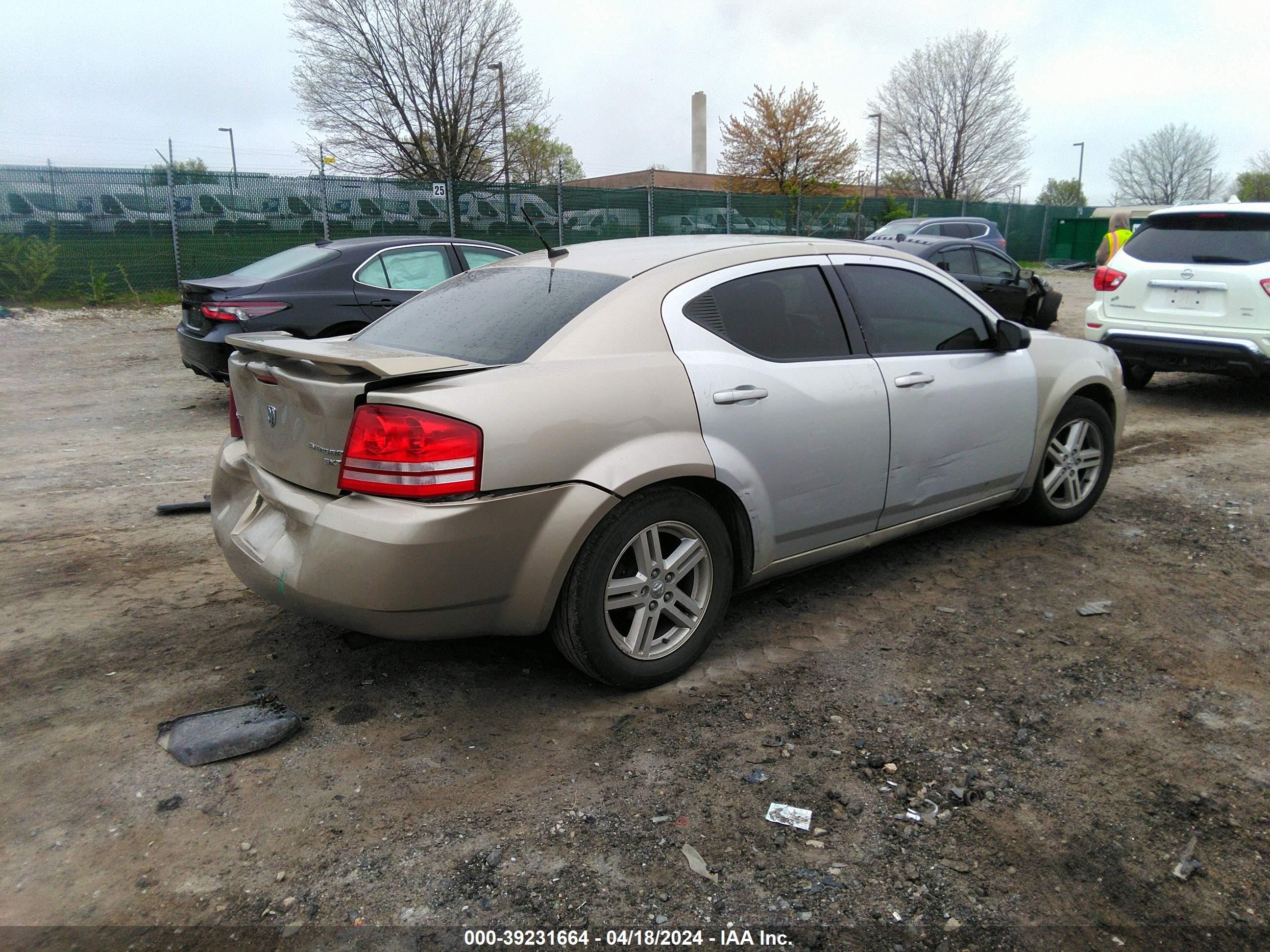 Photo 3 VIN: 1B3LC56B99N538370 - DODGE AVENGER 