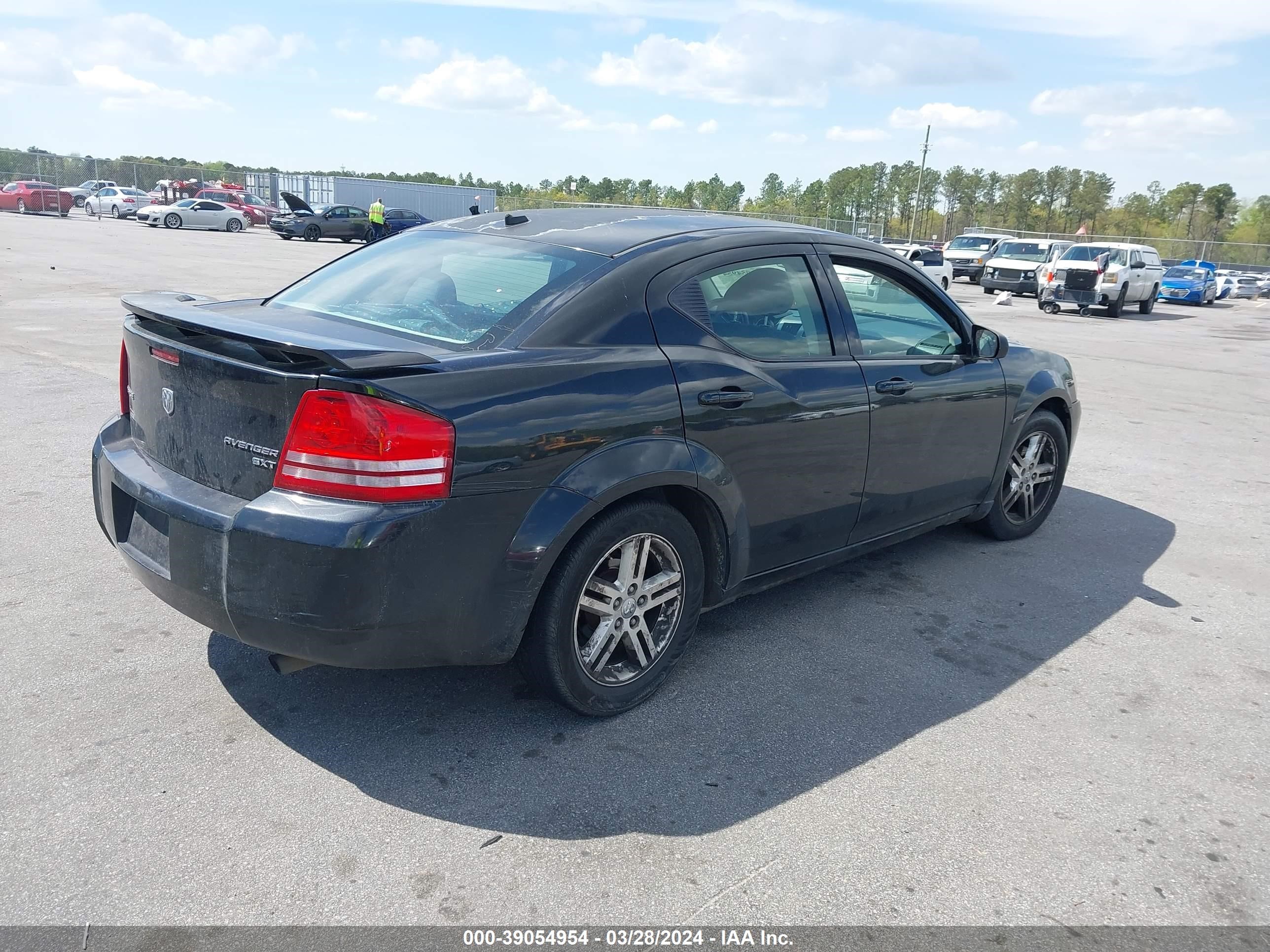 Photo 3 VIN: 1B3LC56BX9N540323 - DODGE AVENGER 