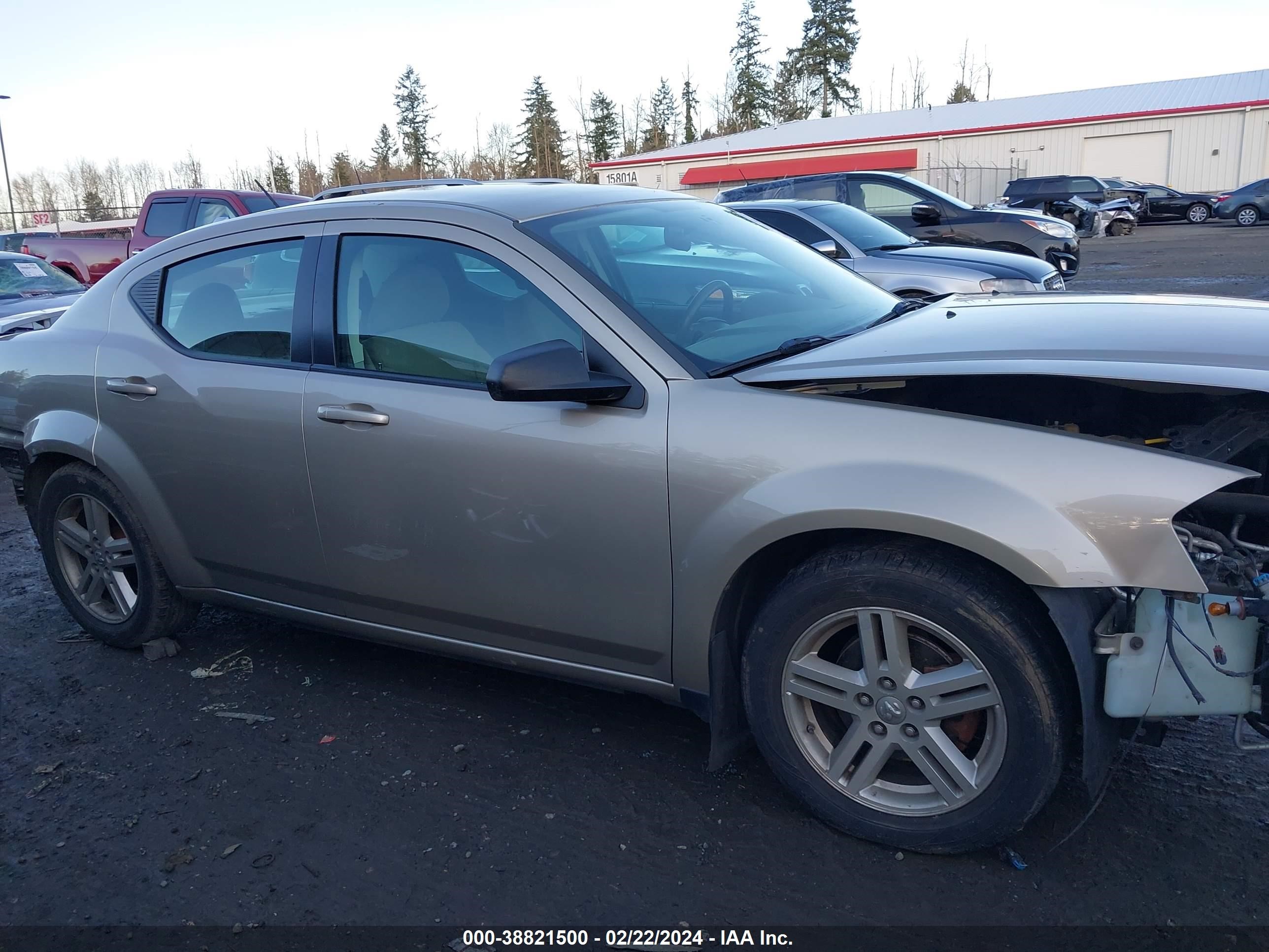 Photo 13 VIN: 1B3LC56D69N545861 - DODGE AVENGER 