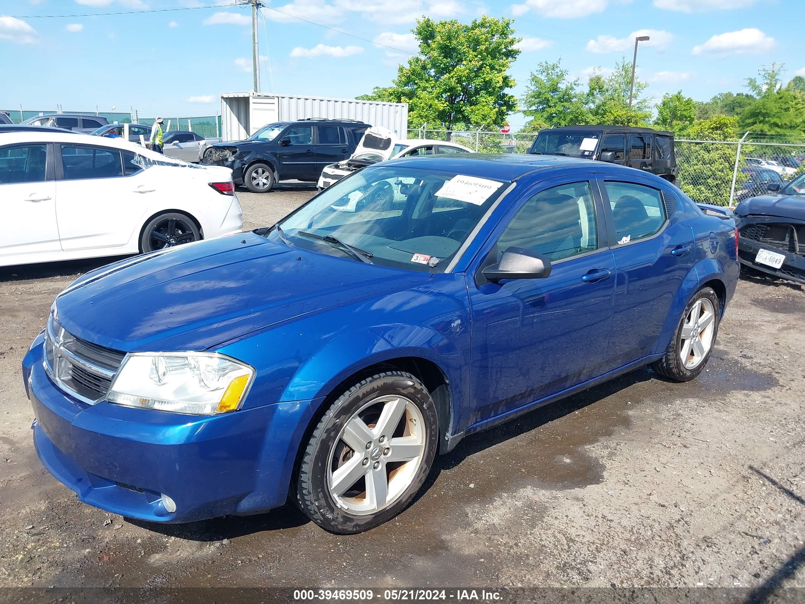 Photo 1 VIN: 1B3LC56D89N532268 - DODGE AVENGER 